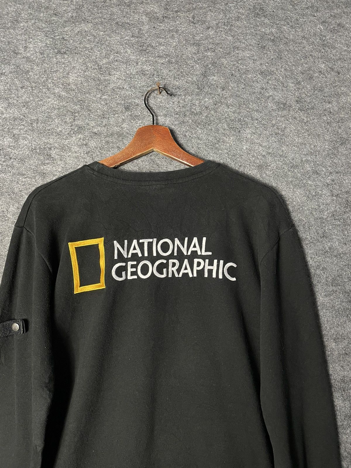 ICON Motorsports NATIONAL GEOGRAPHIC SWEATSHIRT Size US XL / EU 56 / 4 - 2 Thumbnail