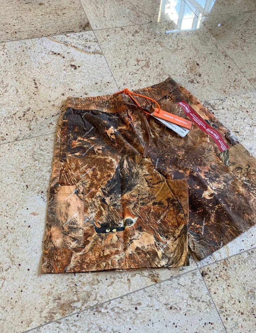 Heron Preston Leaf Camo Shorts Size US 30 / EU 46 - 3 Thumbnail