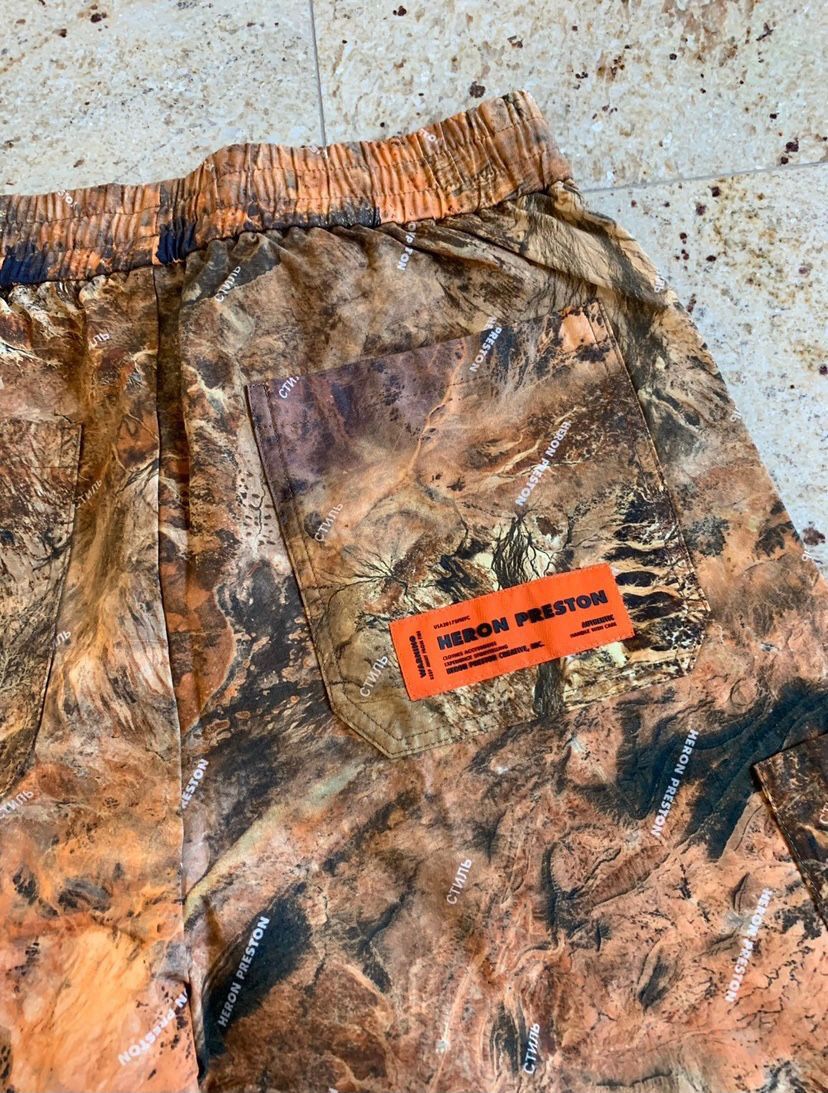 Heron Preston Leaf Camo Shorts Size US 30 / EU 46 - 8 Thumbnail