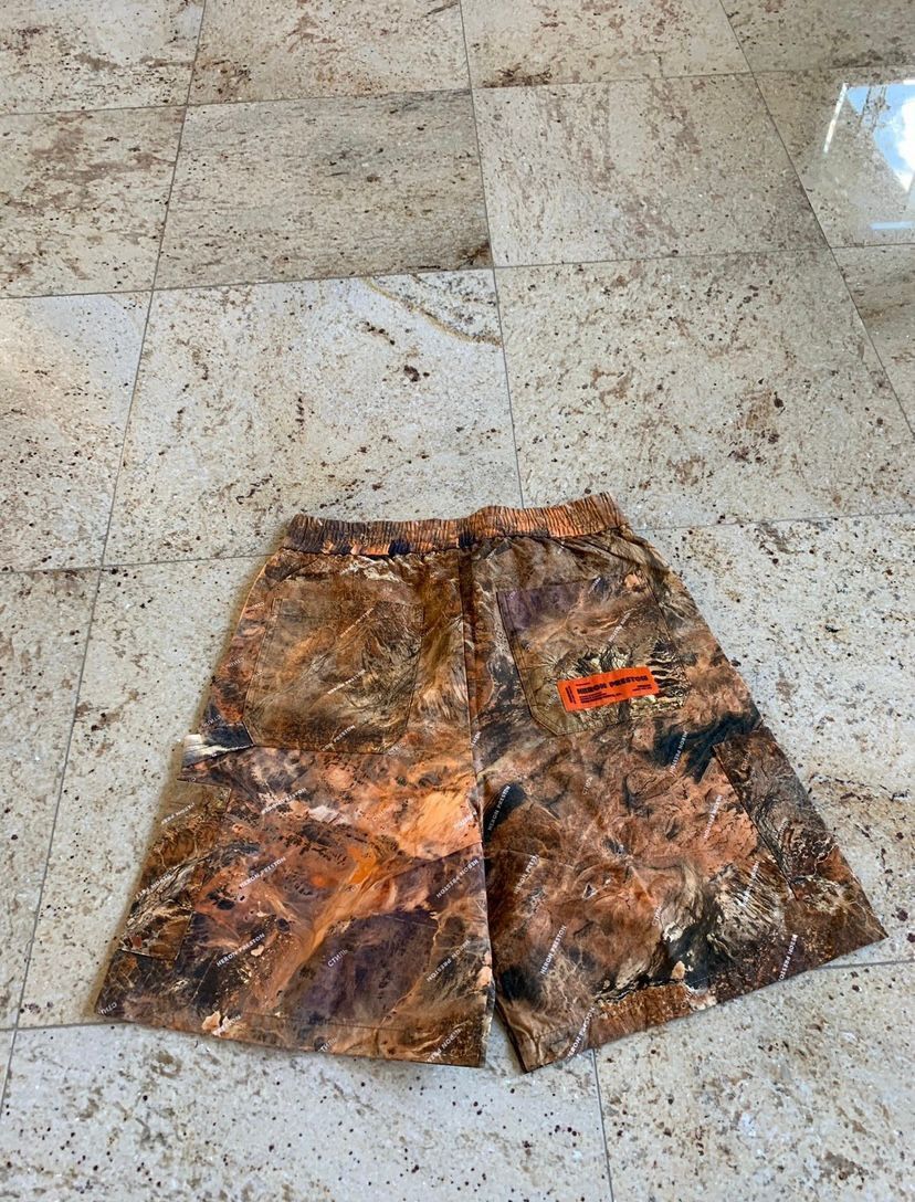 Heron Preston Leaf Camo Shorts Size US 30 / EU 46 - 11 Thumbnail