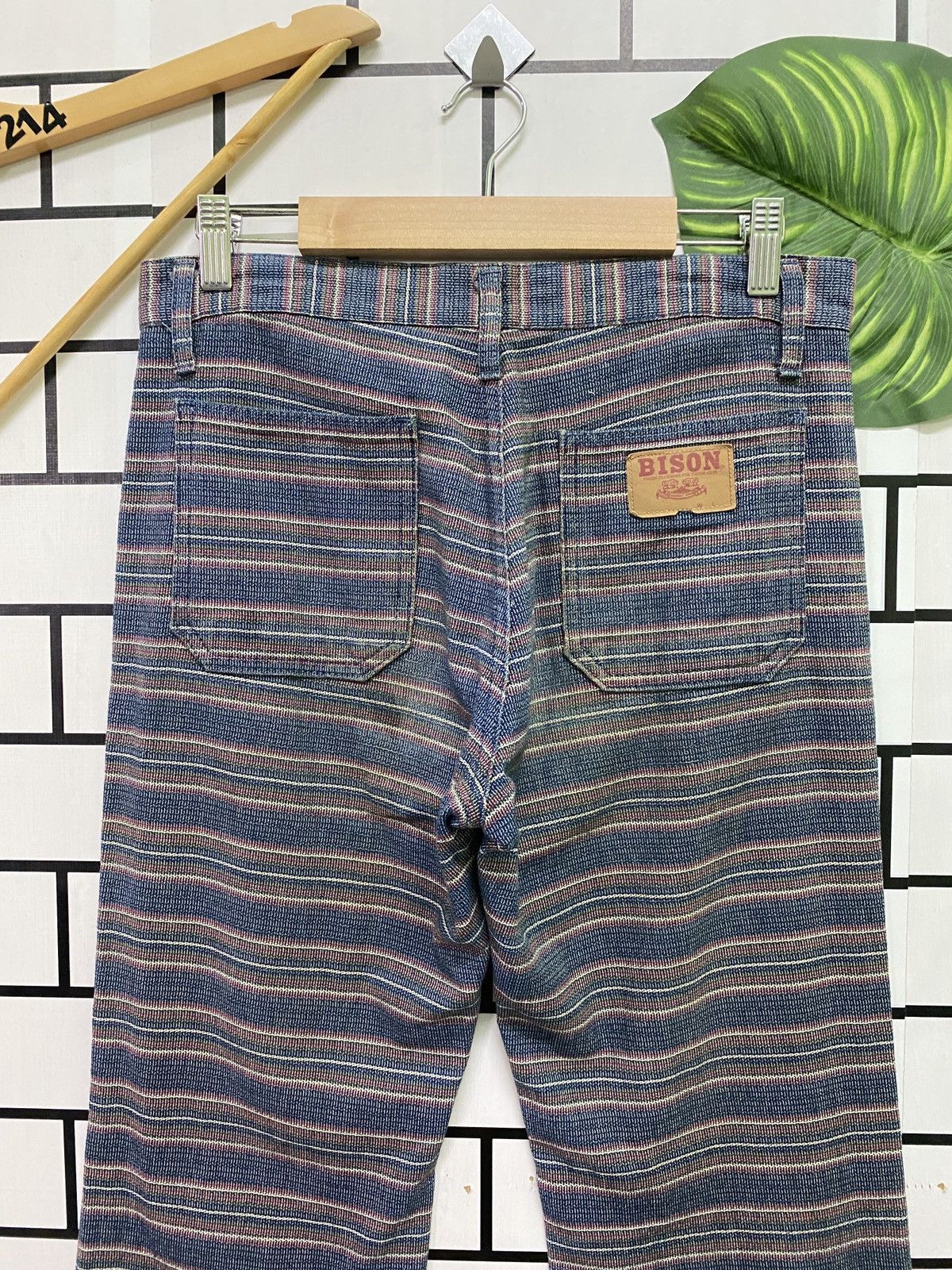 Vintage Vintage BISON GENUINE WASTERN Stripe Flared Bell Bottom Pant Size US 30 / EU 46 - 11 Thumbnail