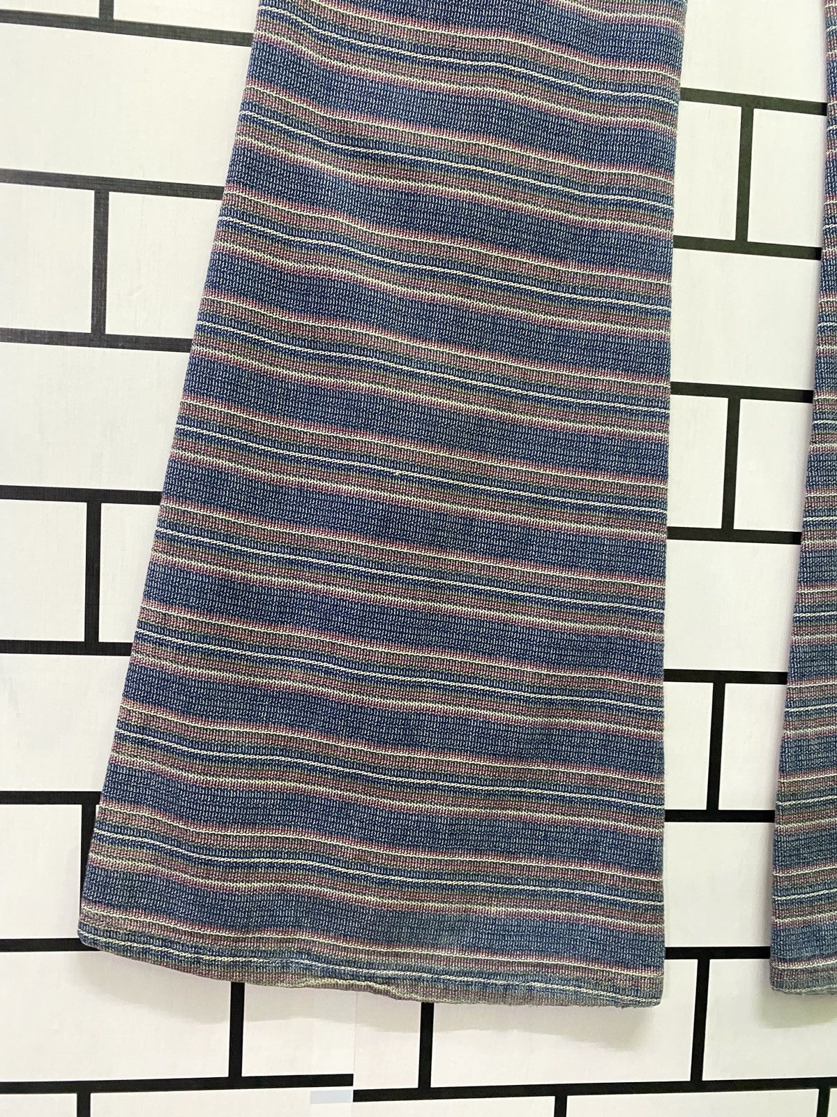 Vintage Vintage BISON GENUINE WASTERN Stripe Flared Bell Bottom Pant Size US 30 / EU 46 - 17 Thumbnail