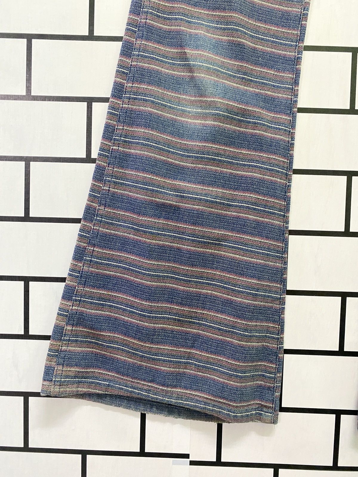 Vintage Vintage BISON GENUINE WASTERN Stripe Flared Bell Bottom Pant Size US 30 / EU 46 - 9 Thumbnail