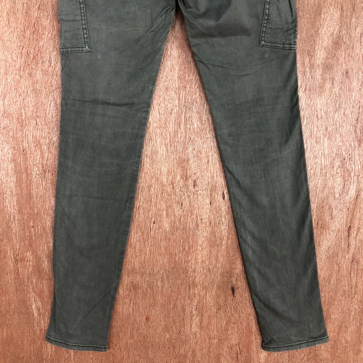 Japanese Brand DLL Uniqlo Grey Multipocket utility Cargo Pants #2146 Size 27" / US 4 / IT 40 - 11 Thumbnail