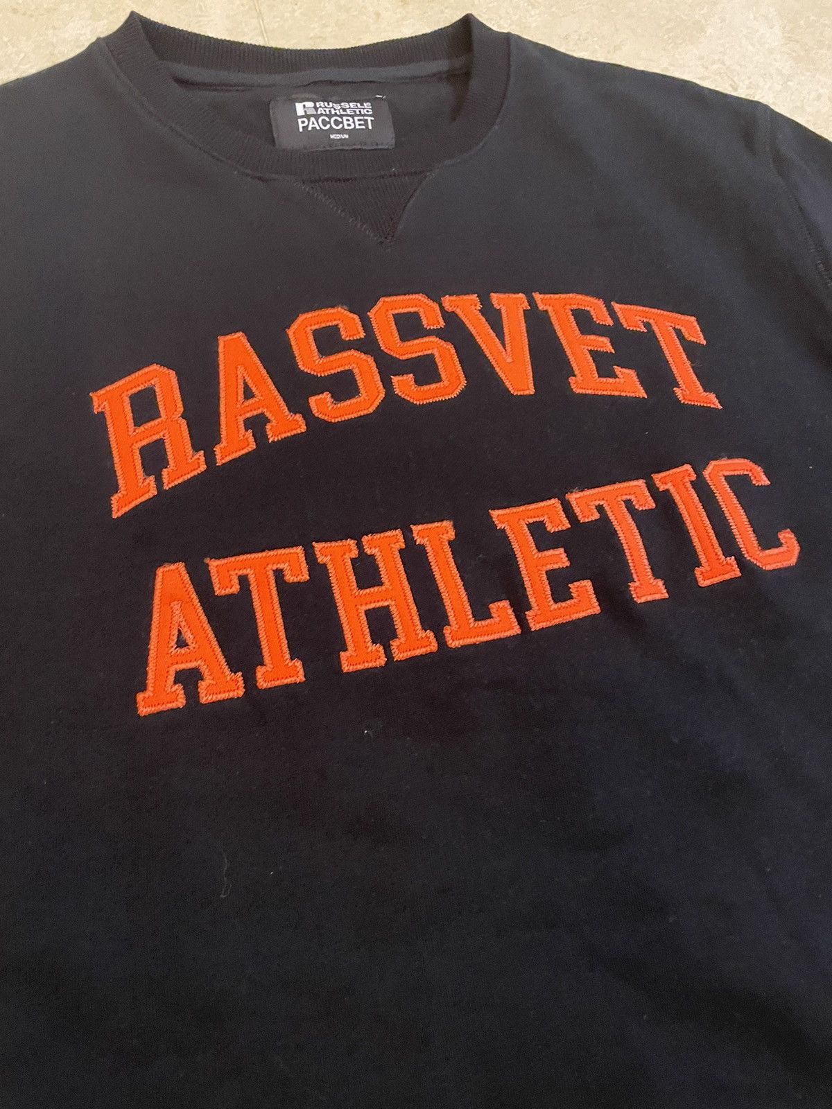 PACCBET Russell x paccbet crewneck M Size US M / EU 48-50 / 2 - 3 Thumbnail