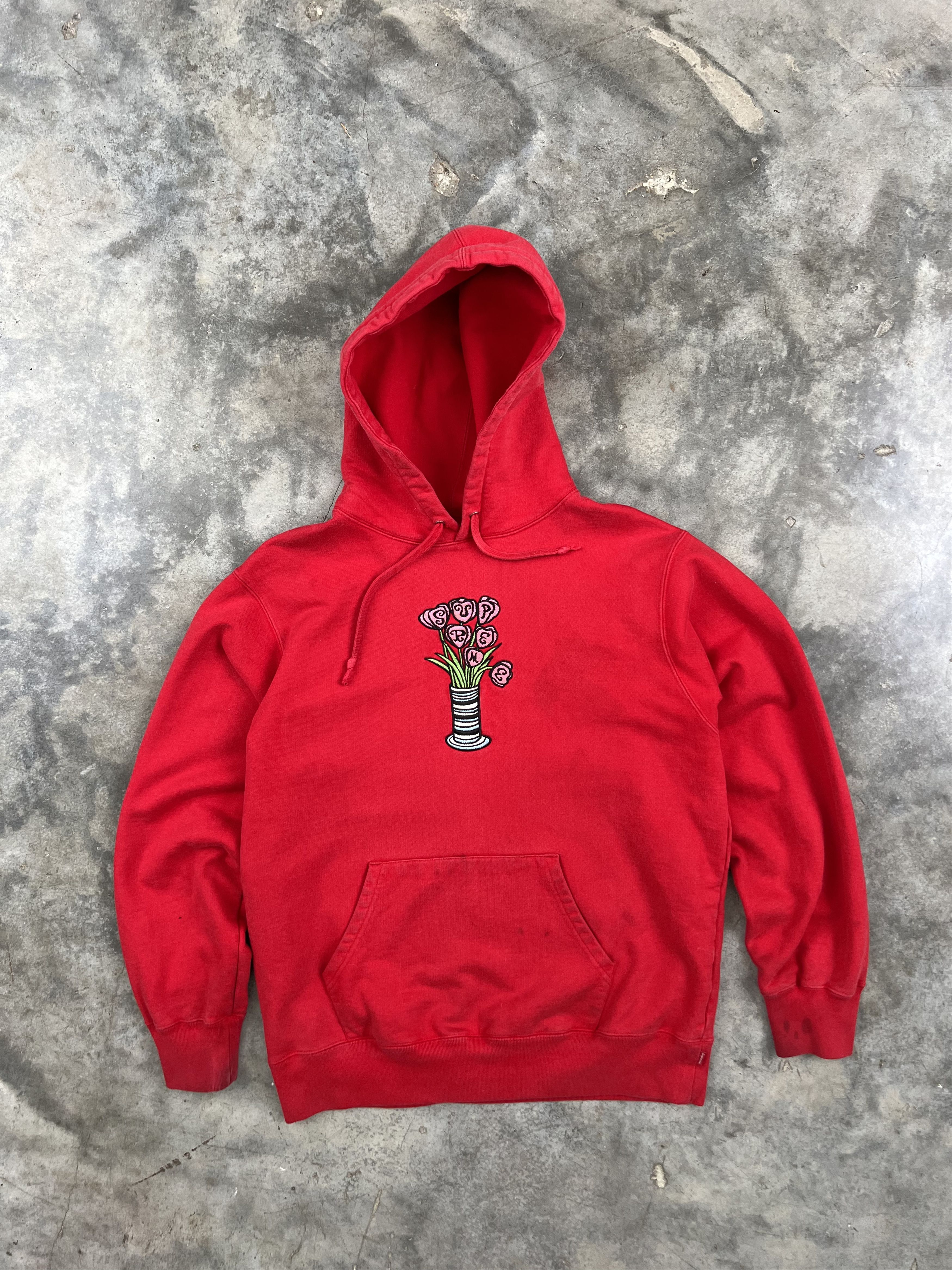 Supreme Supreme Embroidered Flower Pot Hoodie Red Medium Roses Size US M / EU 48-50 / 2 - 2 Thumbnail