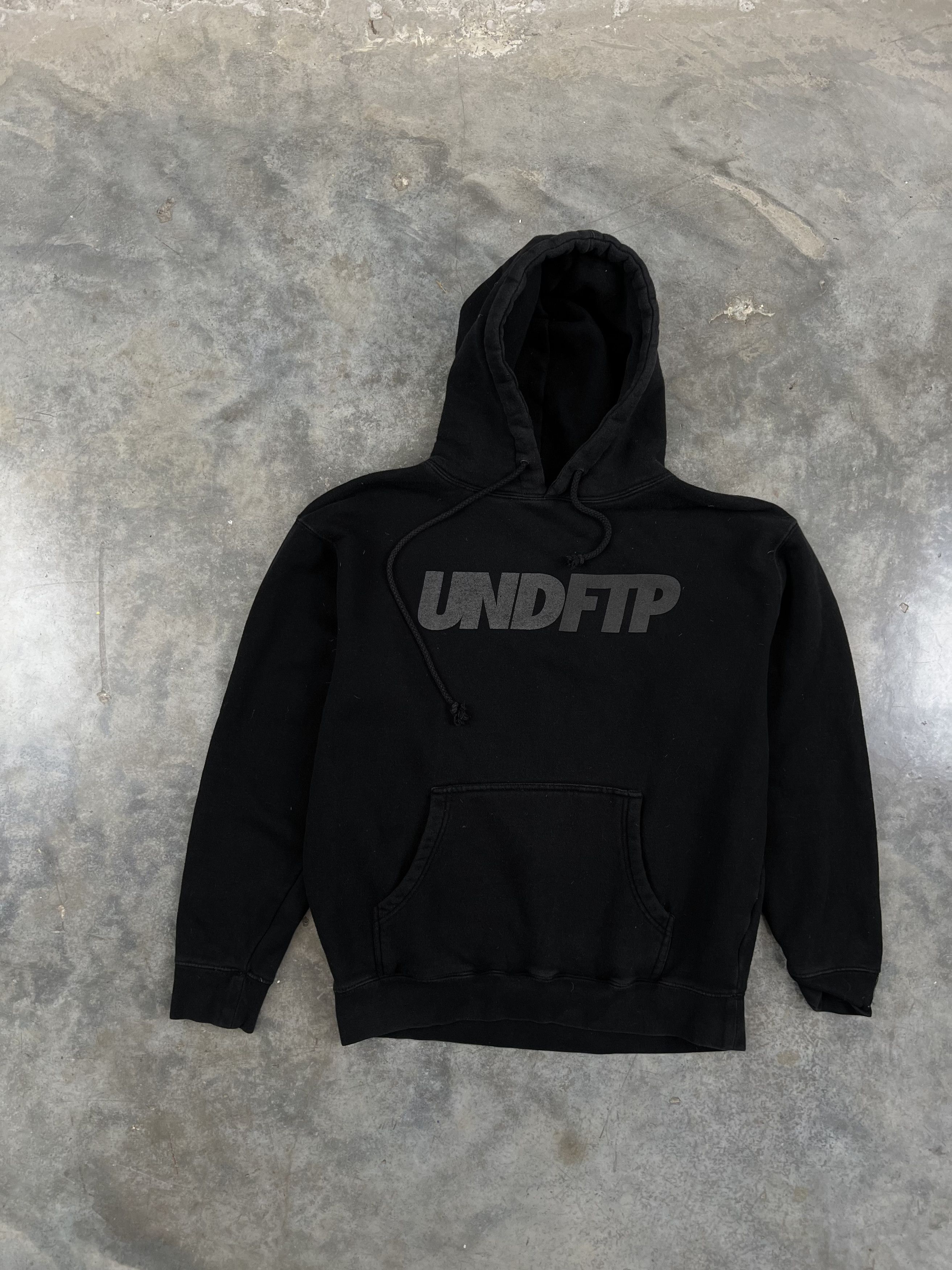 Undefeated Undefeated x Fuck The Population 3M Logo Hoodie Black