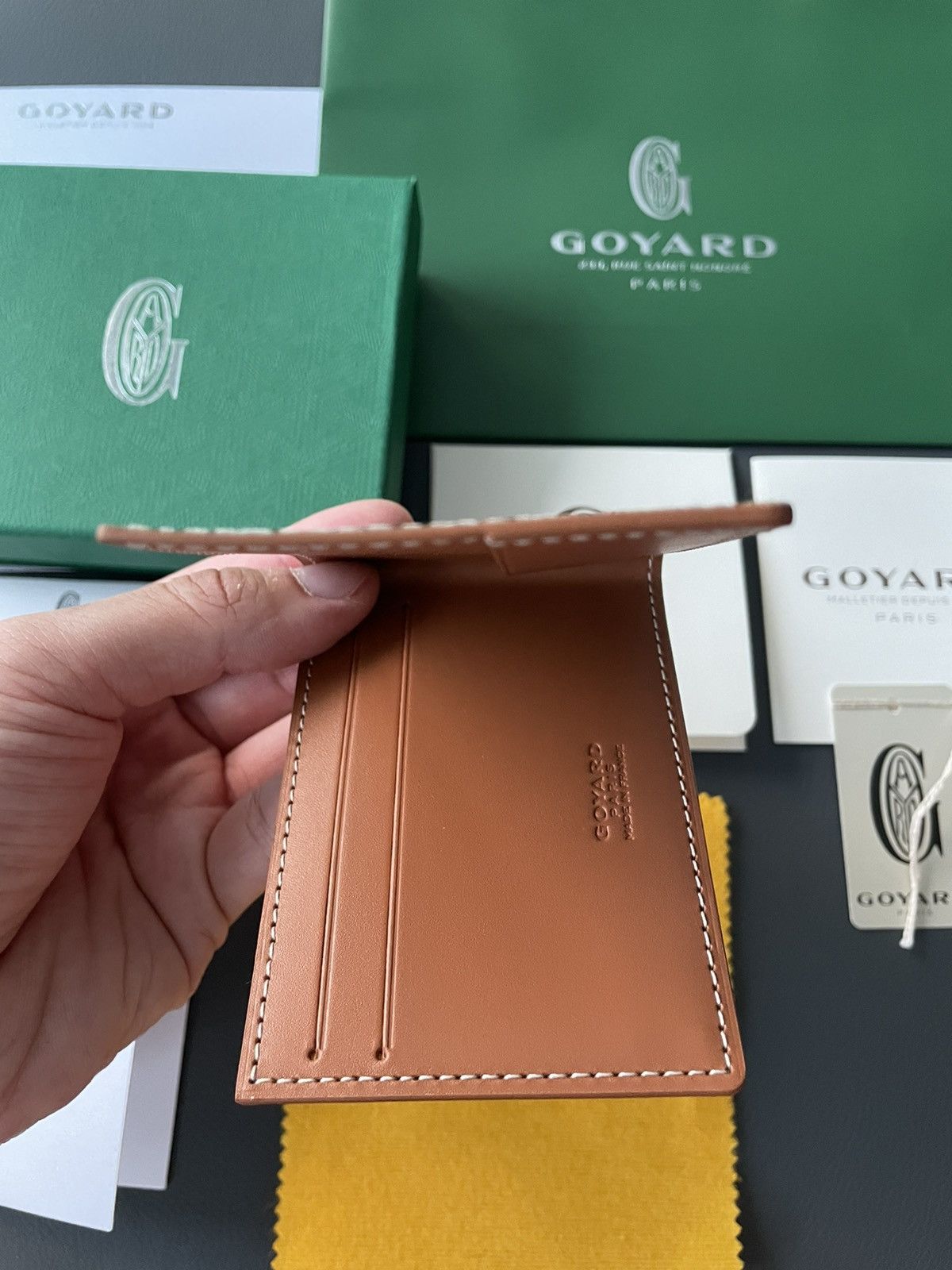 Goyard Brand New Rare Limited Iconic Goyard Logo Slim Card Wallet Size ONE SIZE - 22 Thumbnail