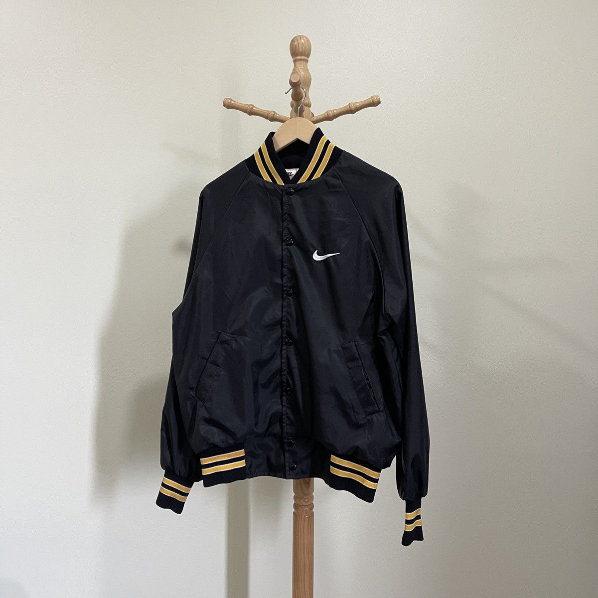 ジャケット・アウター NIKE Leather Varsity Jacket Navy&Yellow NIKE Leather Varsity Jacket Navy&Yellow