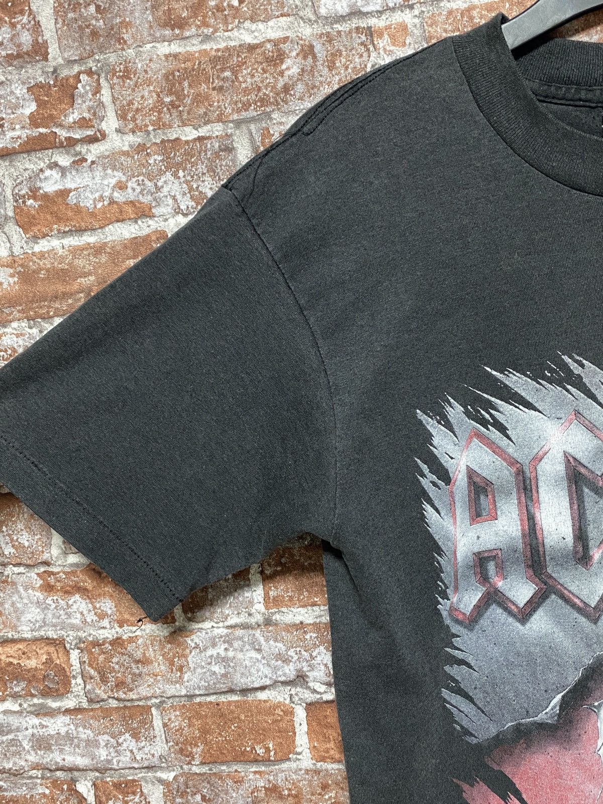 AC/DC × Band Tees × Vintage Vintage 1990 AC/DC The Razor Edge Rare tour tee shirt Size US L / EU 52-54 / 3 - 4 Thumbnail