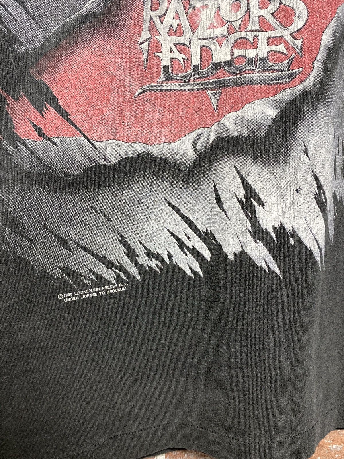 AC/DC × Band Tees × Vintage Vintage 1990 AC/DC The Razor Edge Rare tour tee shirt Size US L / EU 52-54 / 3 - 6 Thumbnail