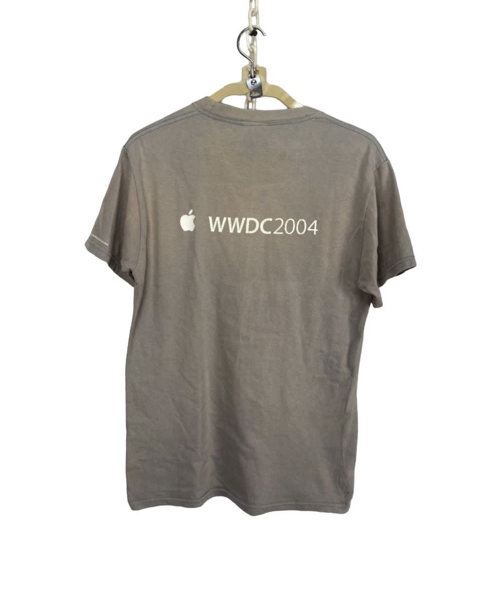 Apple × Hanes × Vintage Vintage y2k apple wwdc2004 distressed tshirt by Hanes Size US S / EU 44-46 / 1 - 2 Thumbnail