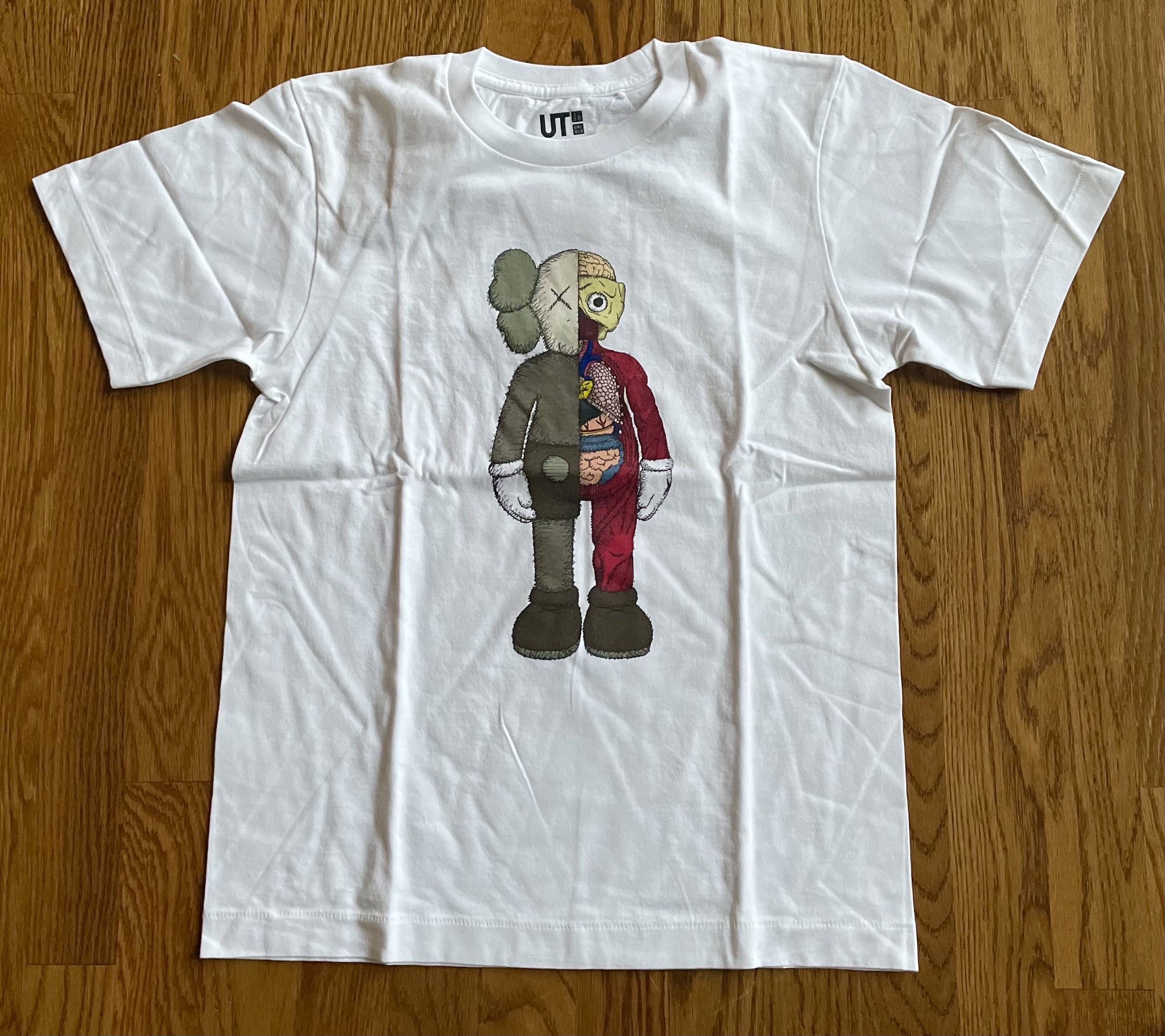 Kaws × Uniqlo Medium UT White Flayed Tee Shirt BFF Plush Figure First Size US M / EU 48-50 / 2 - 1 Thumbnail