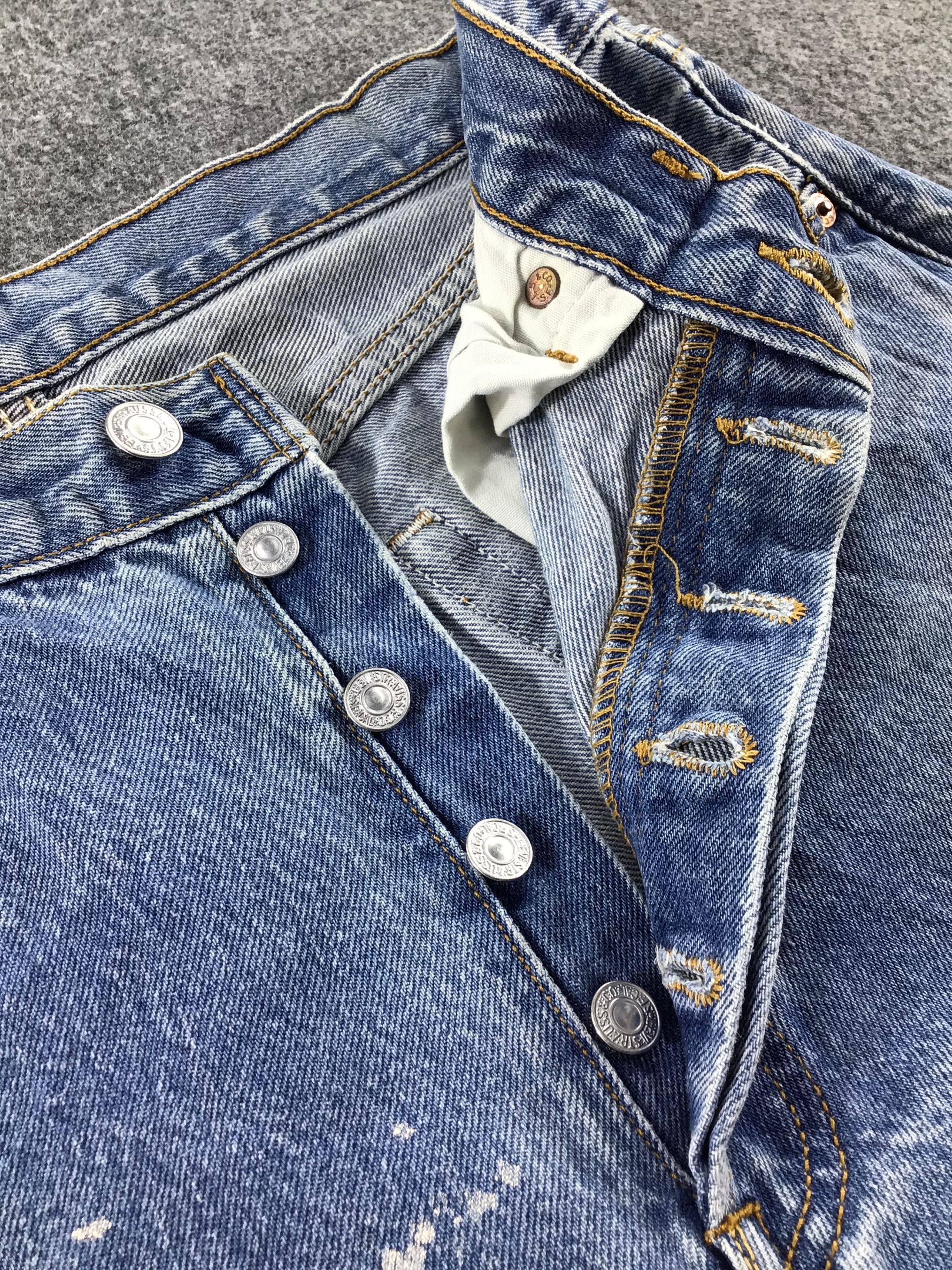 Levi's × Vintage Stone Wash Vintage Levis 501 Jeans -J349 Size US 31 - 8 Thumbnail