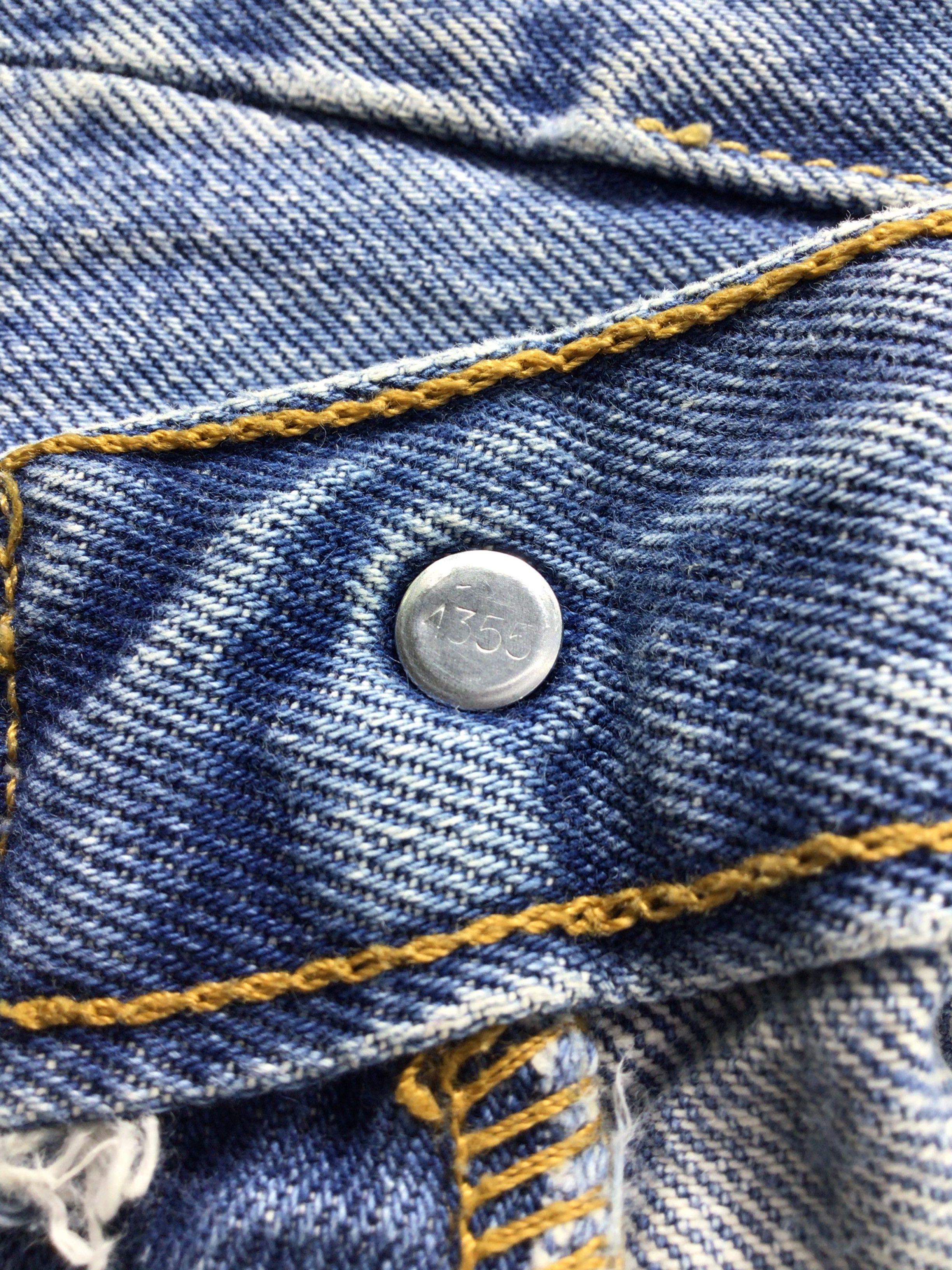 Levi's × Vintage Stone Wash Vintage Levis 501 Jeans -J349 Size US 31 - 9 Thumbnail
