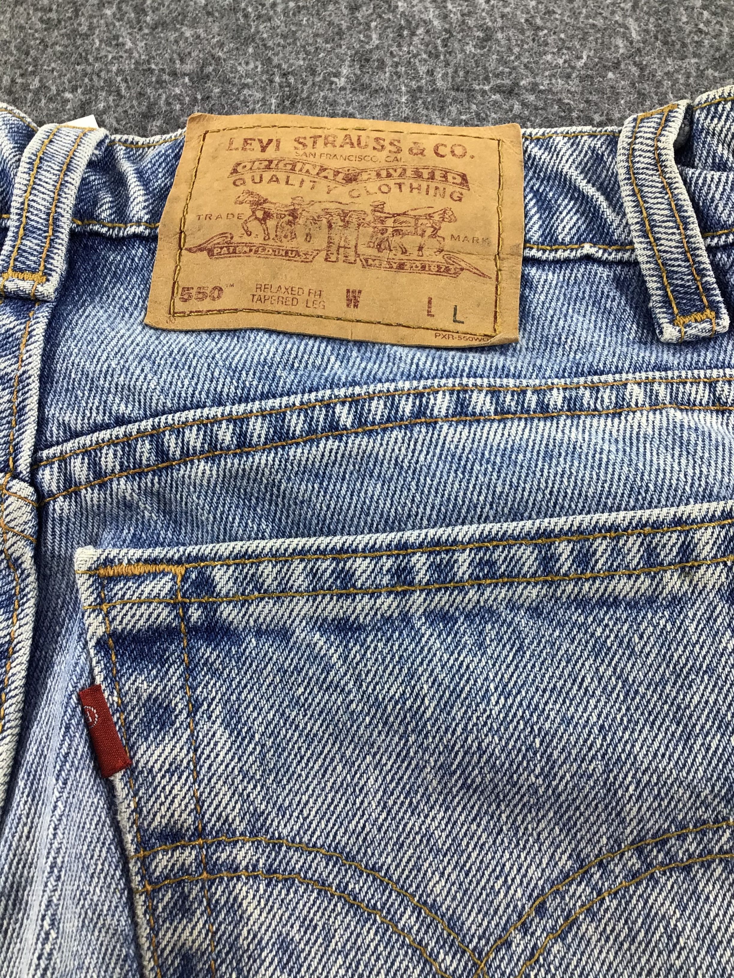Levi's × Vintage Vintage Levis 550 Jeans Light Wash Denim -J350 Size US 26 / EU 42 - 5 Thumbnail