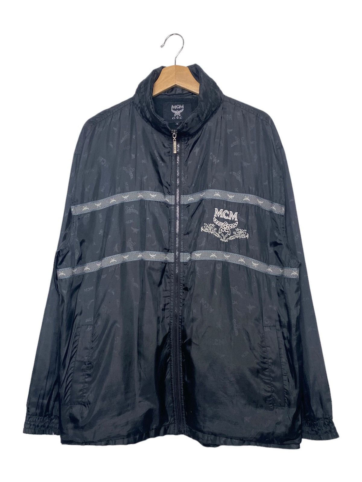 Japanese Brand Vintage MCM Légére Embroidered Windbreaker / Travis Scott Size US L / EU 52-54 / 3 - 2 Thumbnail