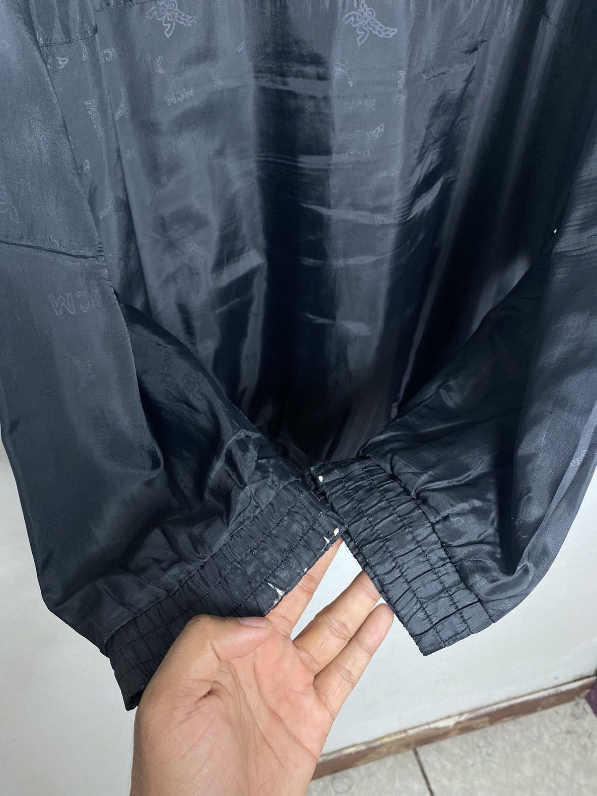 Japanese Brand Vintage MCM Légére Embroidered Windbreaker / Travis Scott Size US L / EU 52-54 / 3 - 10 Thumbnail