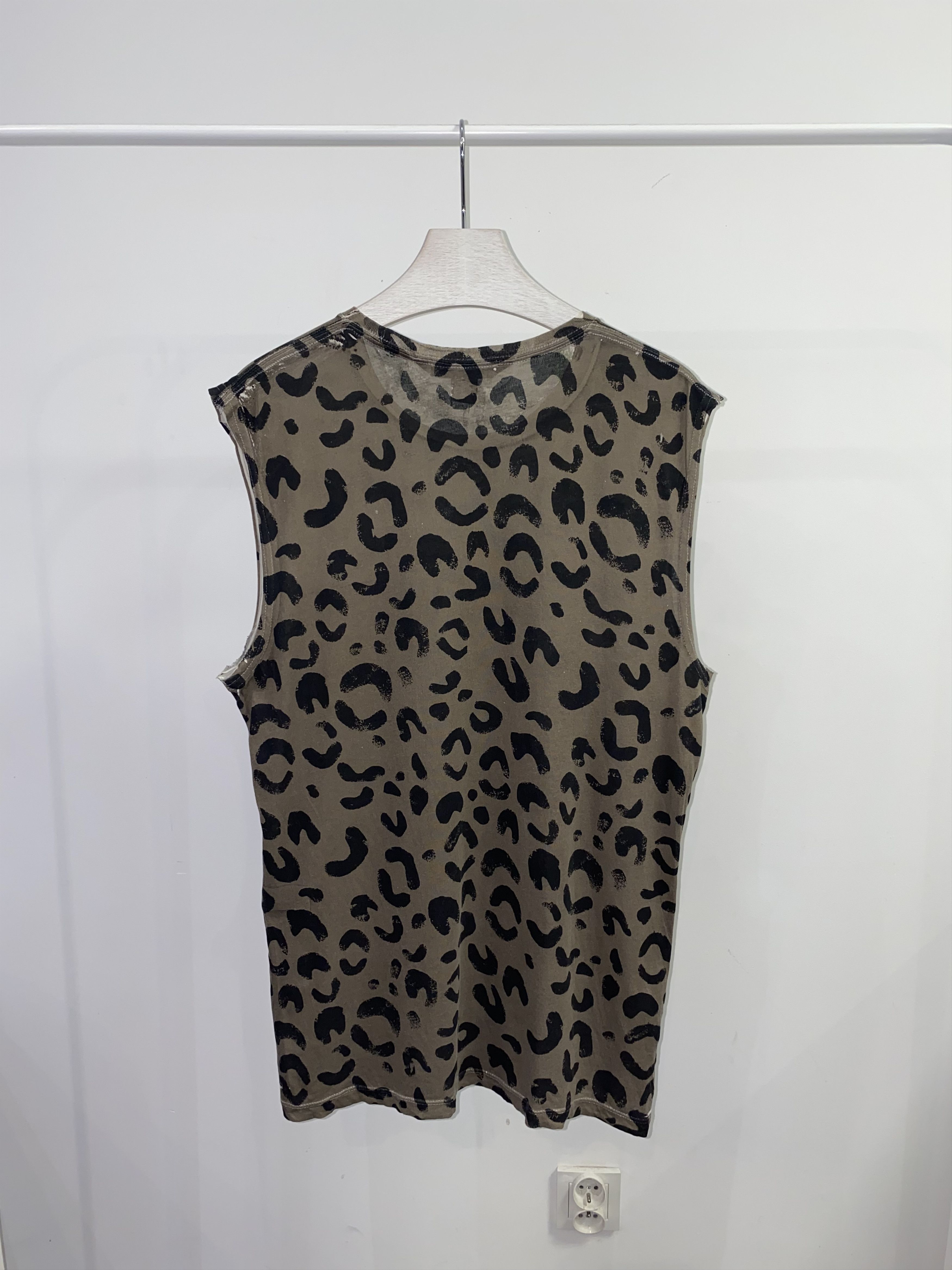 Marc Jacobs Marc Jacobs Tiger All Over Print Distressed Tank Top Size US S / EU 44-46 / 1 - 4 Thumbnail