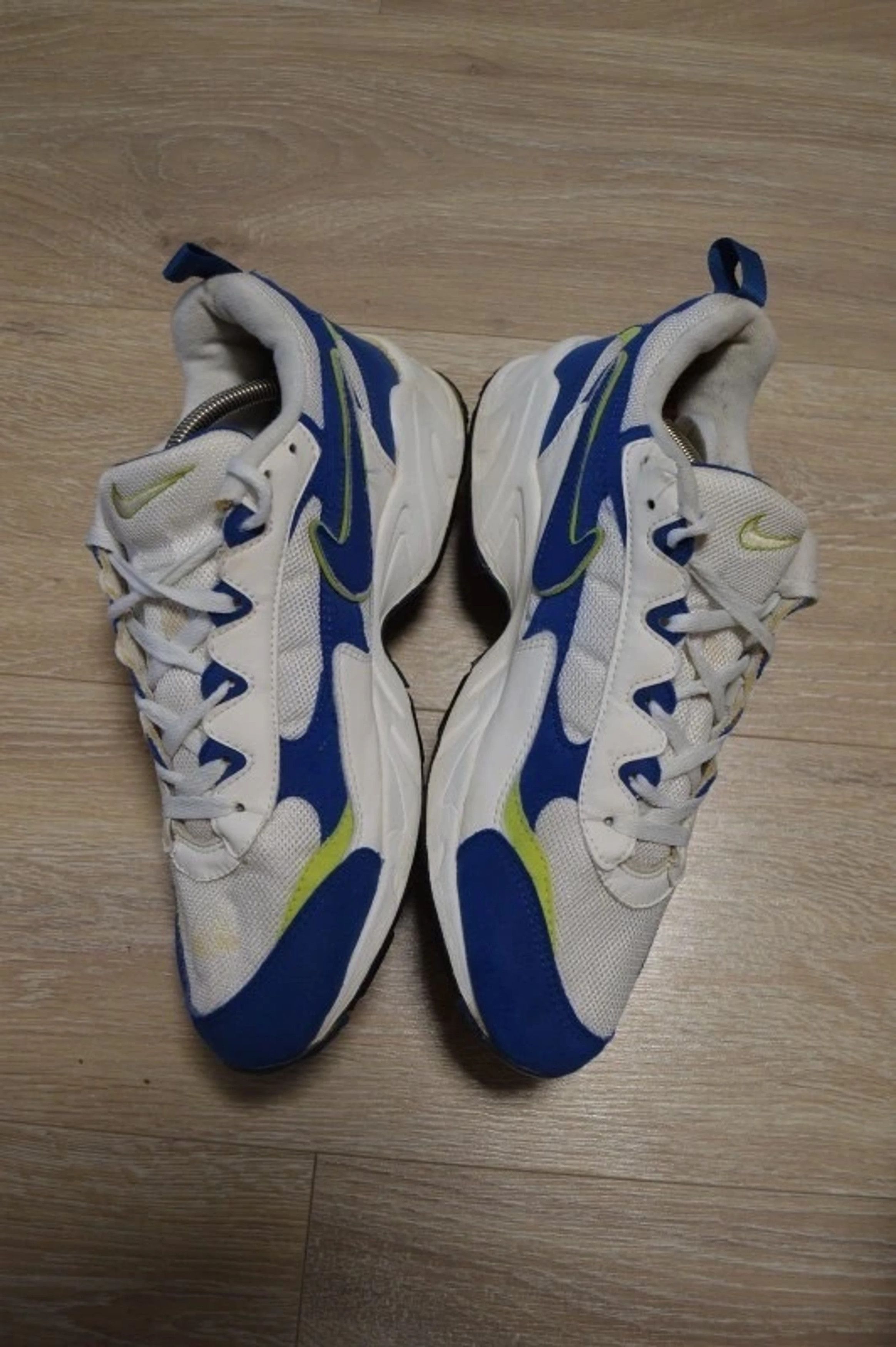 Nike vintage sneakers shoes 12 size apprentice 1997