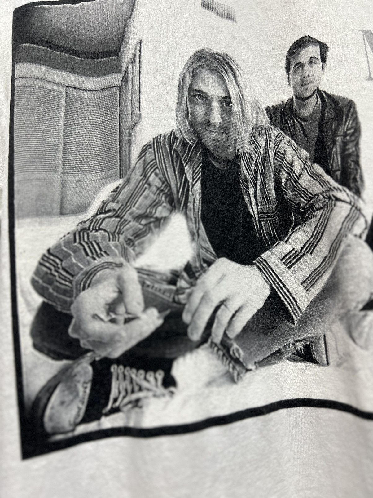 Band Tees NIRVANA POTRAIT PHOTO KURT COBAIN TEES 1996 Size US M / EU 48-50 / 2 - 9 Thumbnail