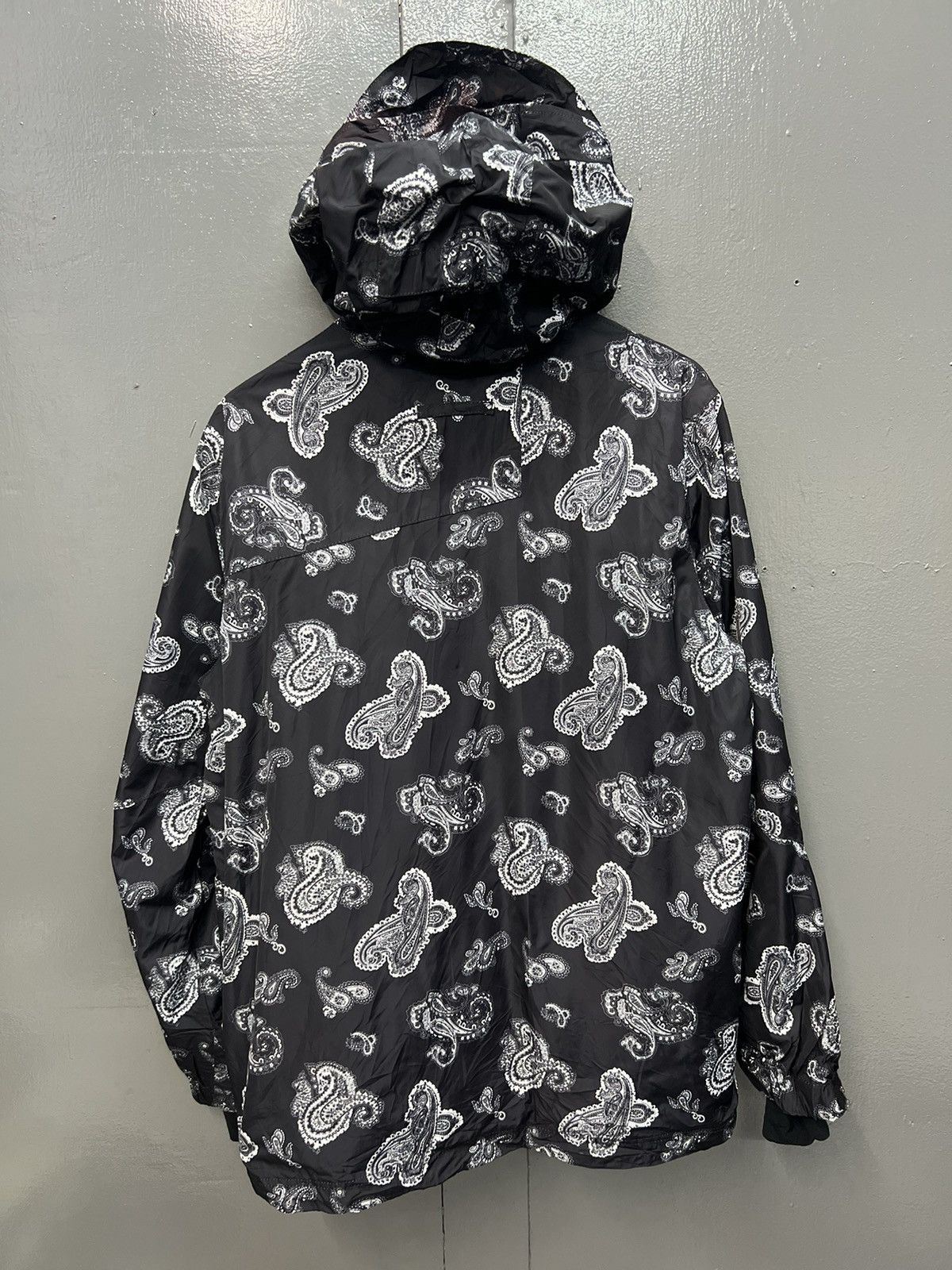 Japanese Brand ARCHIVE🔥MISS MANIA PAISLEY WINTER GEAR HOODIES Size US M / EU 48-50 / 2 - 9 Thumbnail