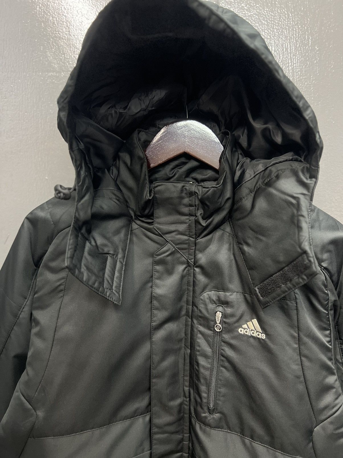 Adidas ADIDAS JACKET WITH HOODIE Size US S / EU 44-46 / 1 - 8 Thumbnail