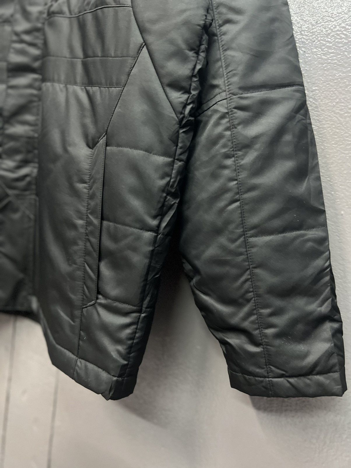 Adidas ADIDAS JACKET WITH HOODIE Size US S / EU 44-46 / 1 - 5 Thumbnail