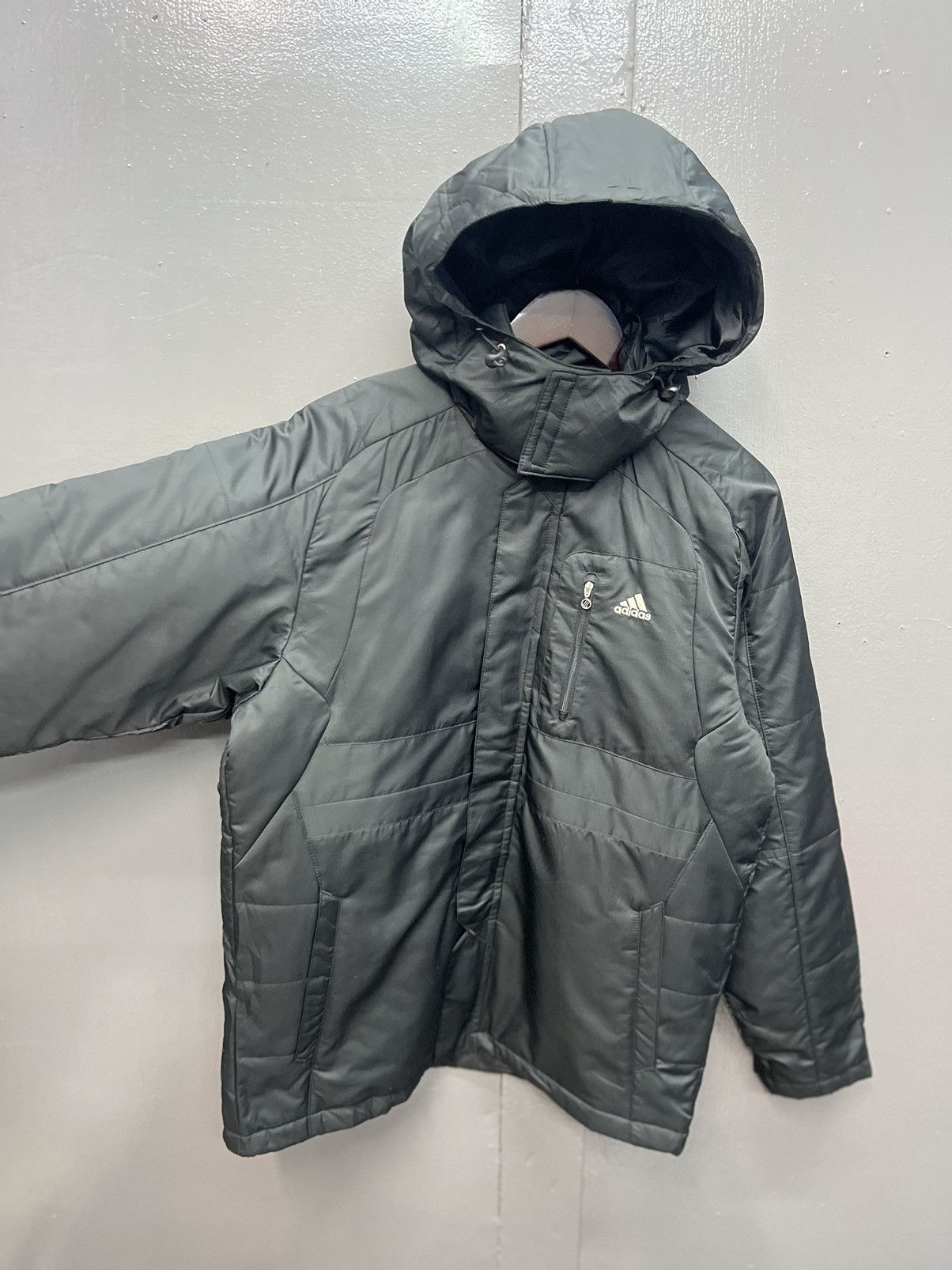 Adidas ADIDAS JACKET WITH HOODIE Size US S / EU 44-46 / 1 - 7 Thumbnail