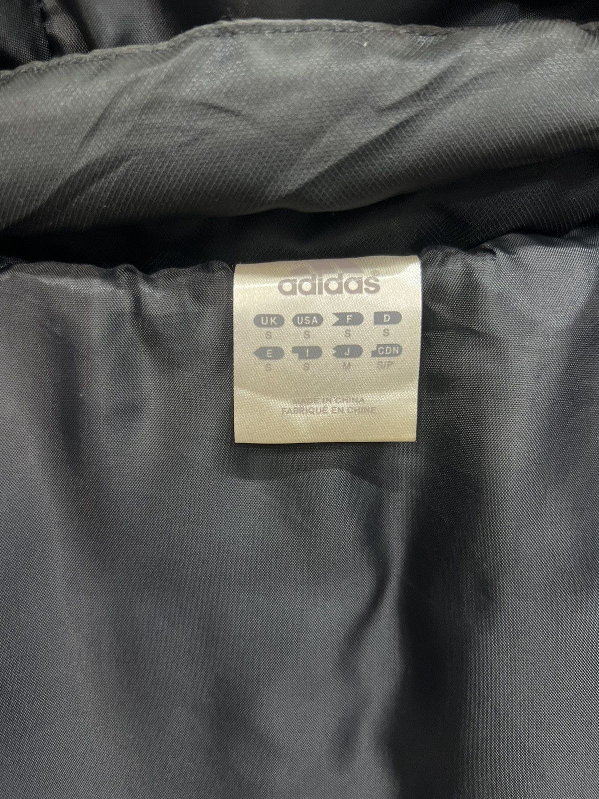 Adidas ADIDAS JACKET WITH HOODIE Size US S / EU 44-46 / 1 - 18 Thumbnail