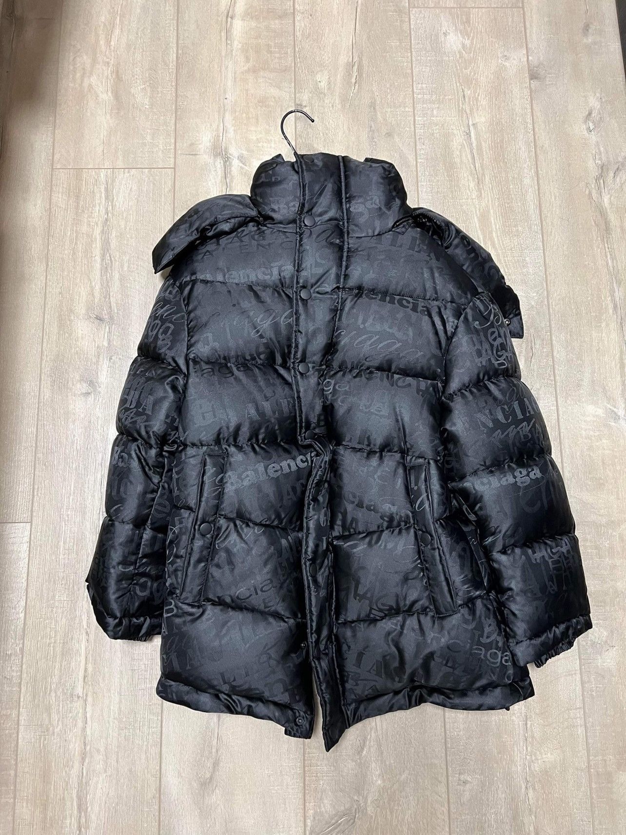 Balenciaga Balenciaga Swing Logo Puffer Jacket Size XXS / US 00 / IT 34 - 2 Thumbnail