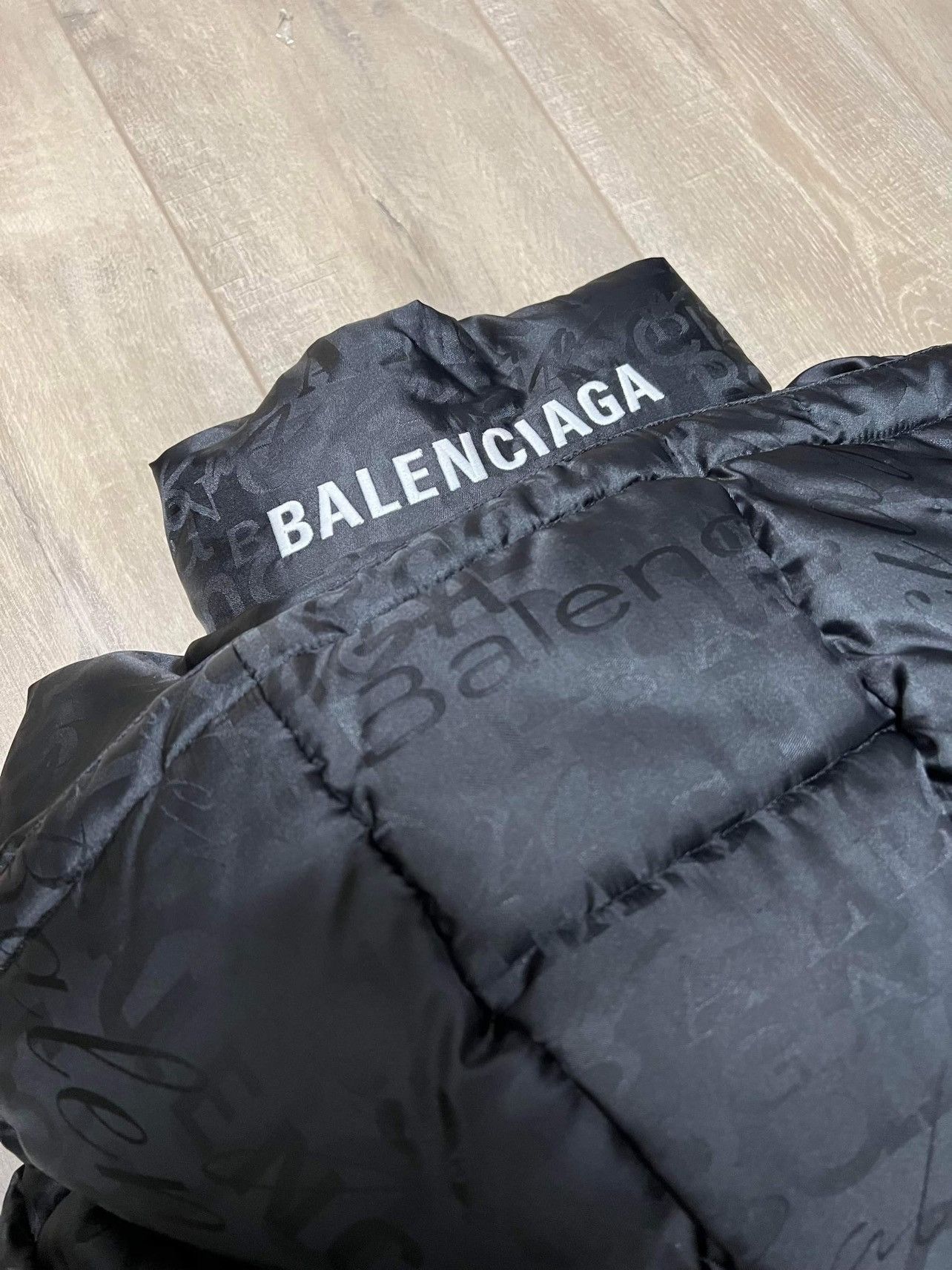 Balenciaga Balenciaga Swing Logo Puffer Jacket Size XXS / US 00 / IT 34 - 9 Thumbnail