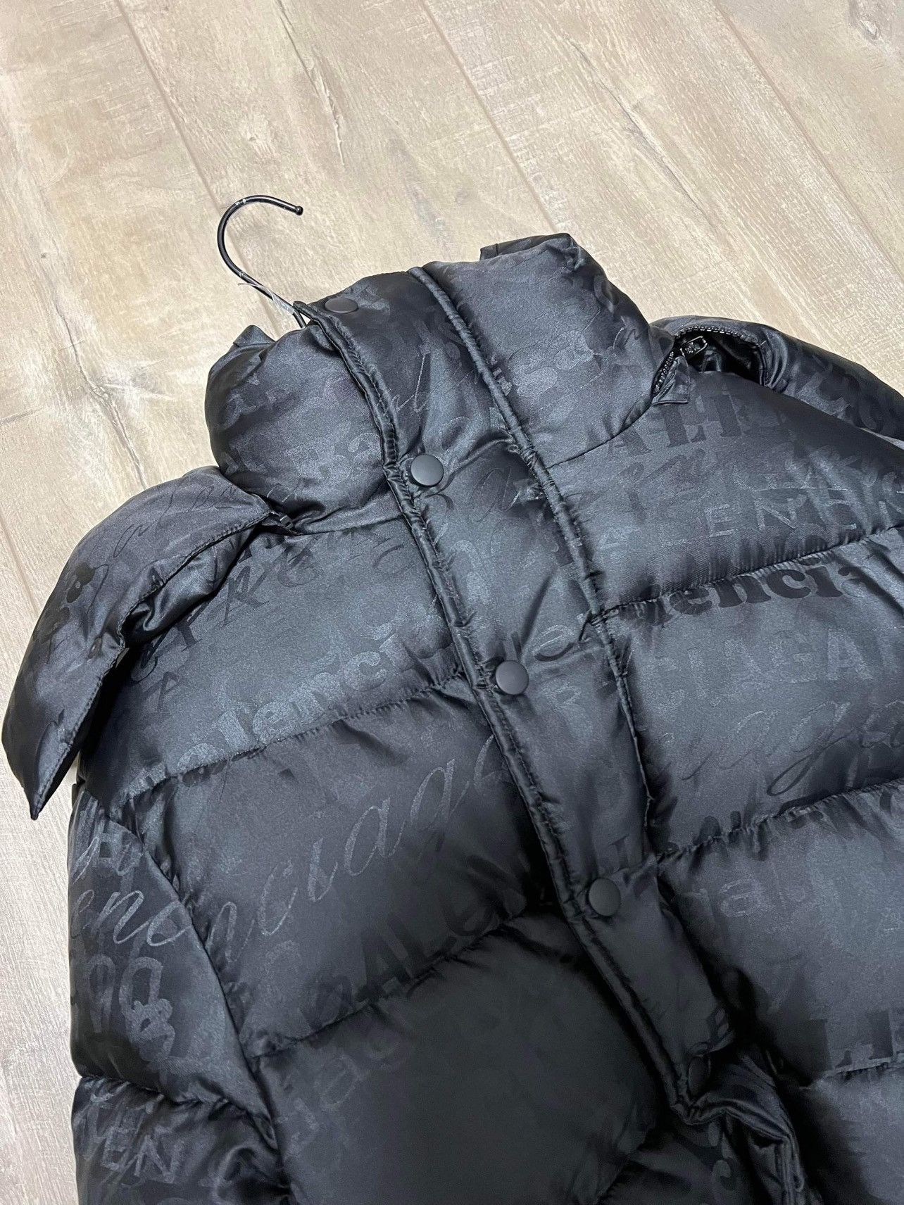 Balenciaga Balenciaga Swing Logo Puffer Jacket Size XXS / US 00 / IT 34 - 3 Thumbnail