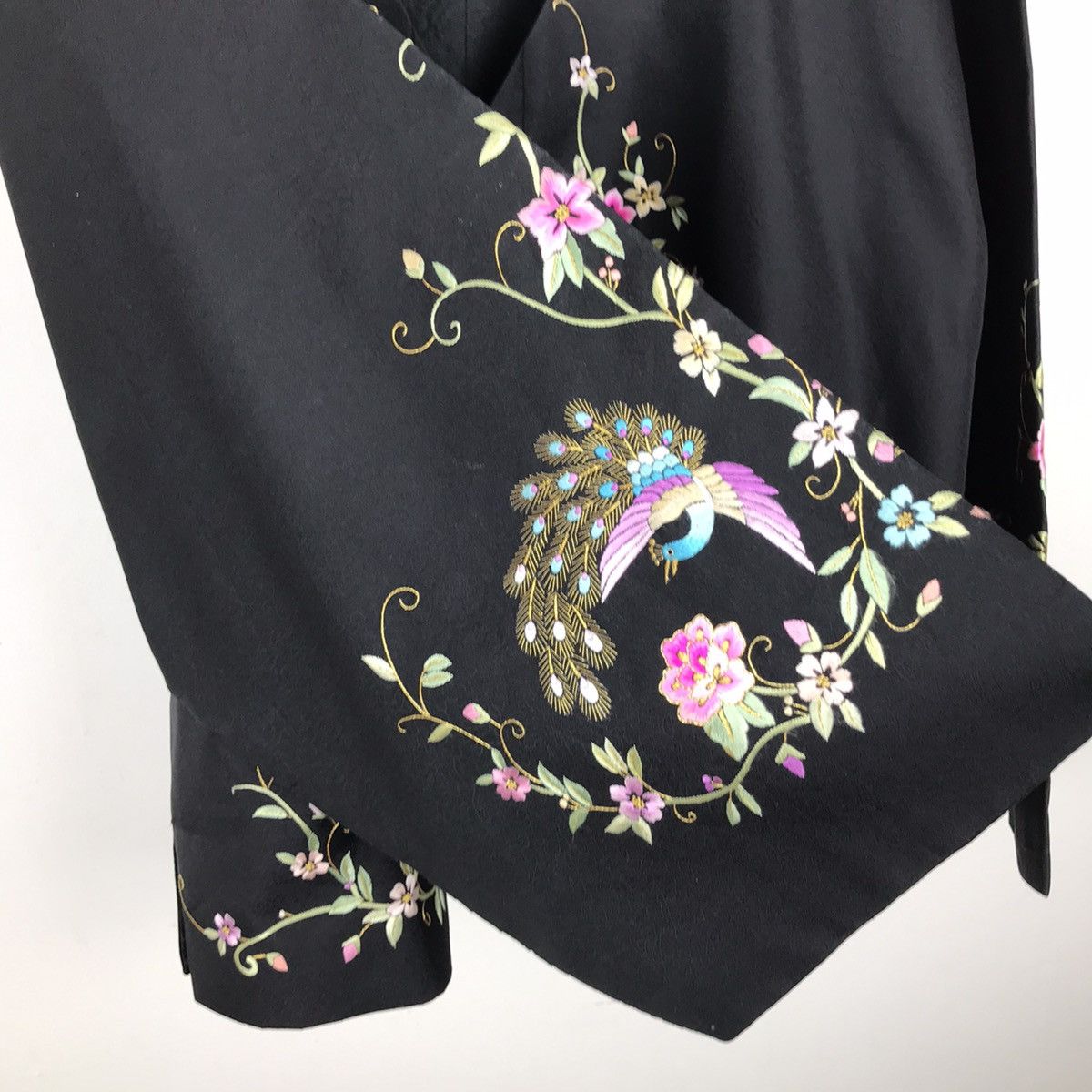 Japanese Brand × Vintage ⚡️Vintage Japanese Kimono Cardigan Embroidery Peacock Size US L / EU 52-54 / 3 - 5 Thumbnail