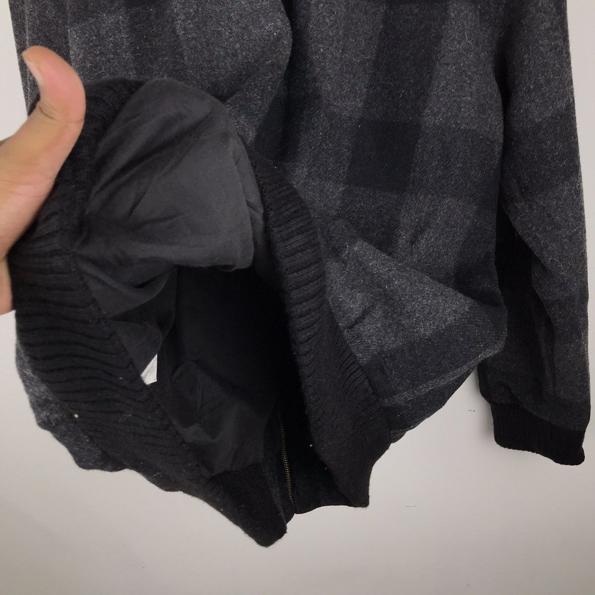 Vintage × Woolrich Woolen Mills Vintage Woolrich Checkered Grid Design Wool Zipper Jacket Size US M / EU 48-50 / 2 - 11 Thumbnail
