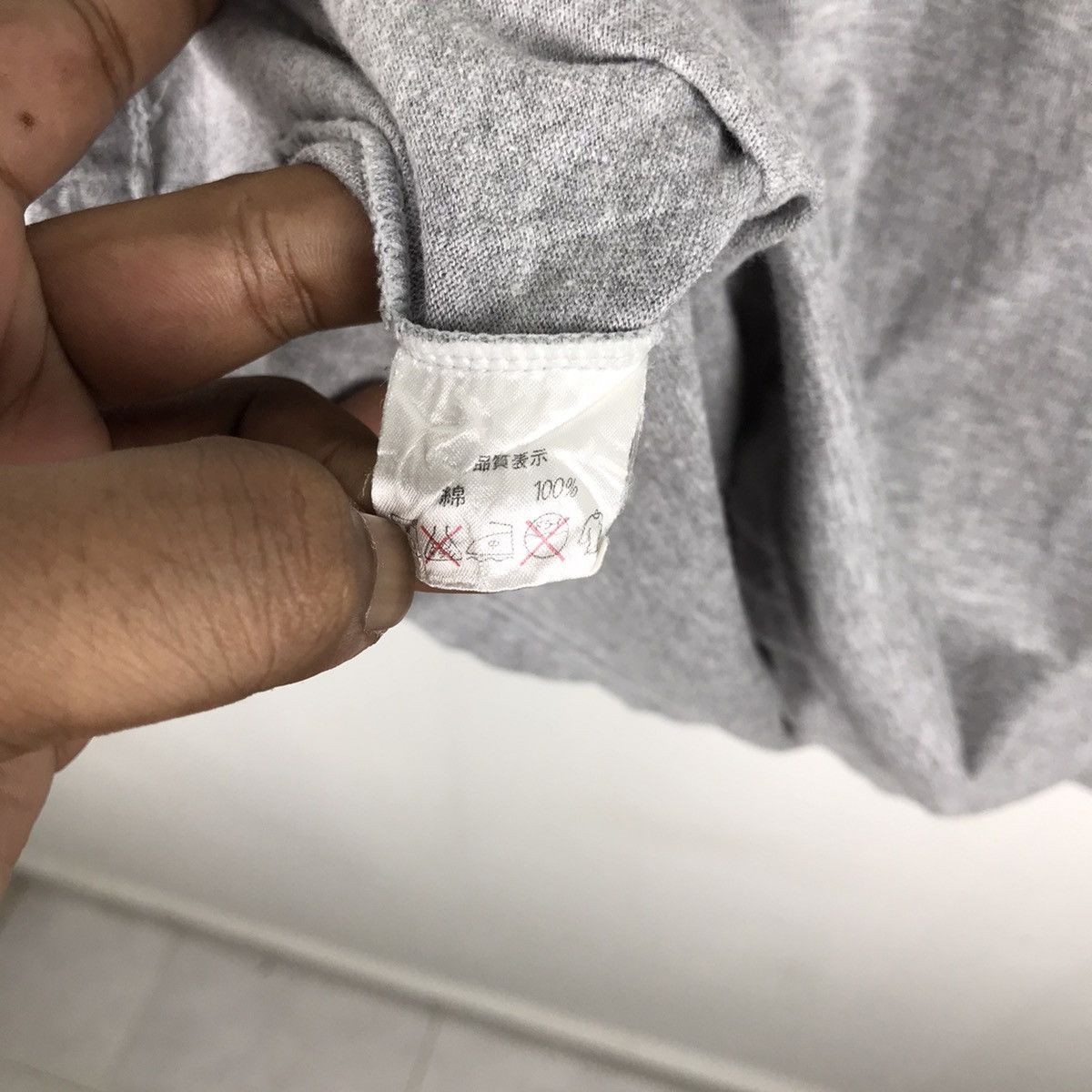 Valentino × Vintage Vintage 90s Valentino Embroidery Longsleeve Tee Size US L / EU 52-54 / 3 - 7 Thumbnail