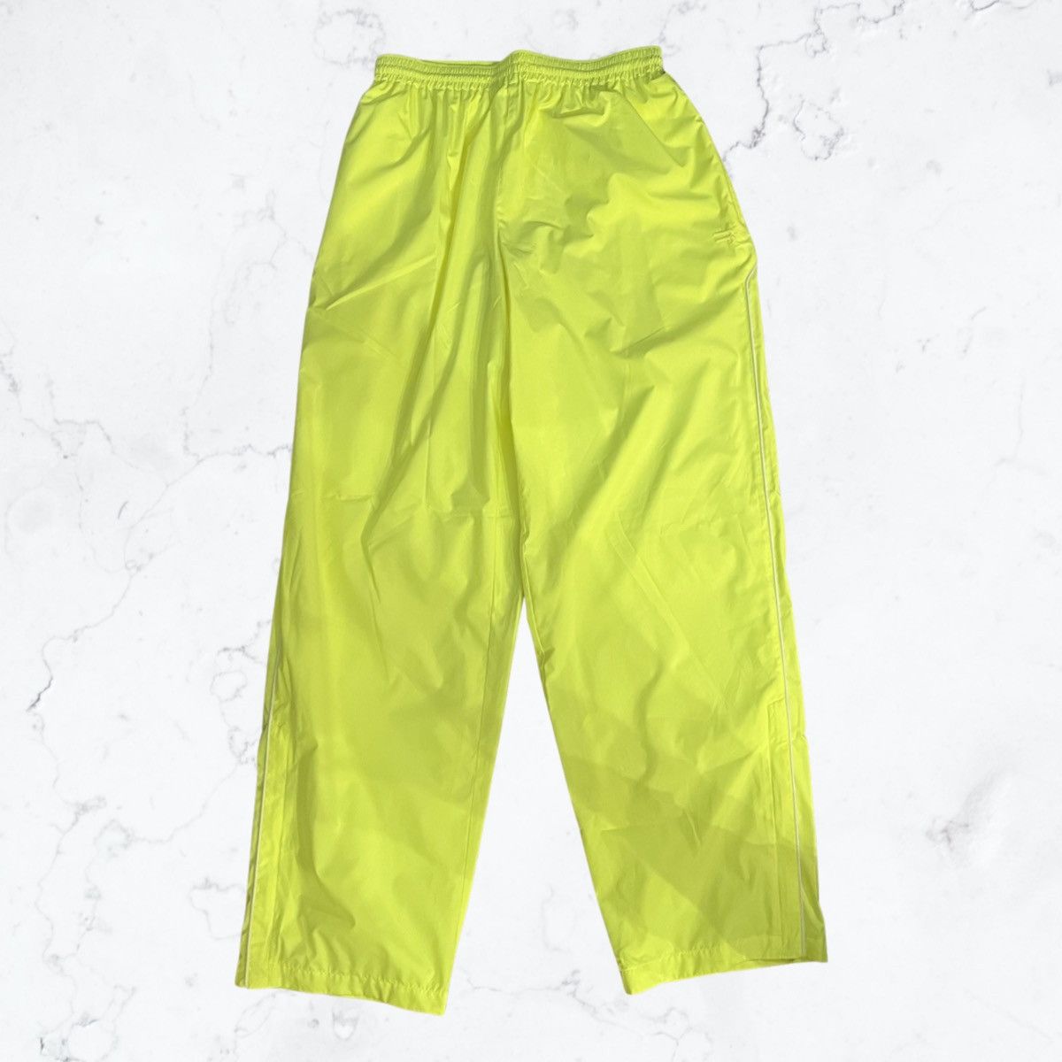 Image of Balenciaga Sporty B Fluo Pants in Yellow, Men's (Size 30)