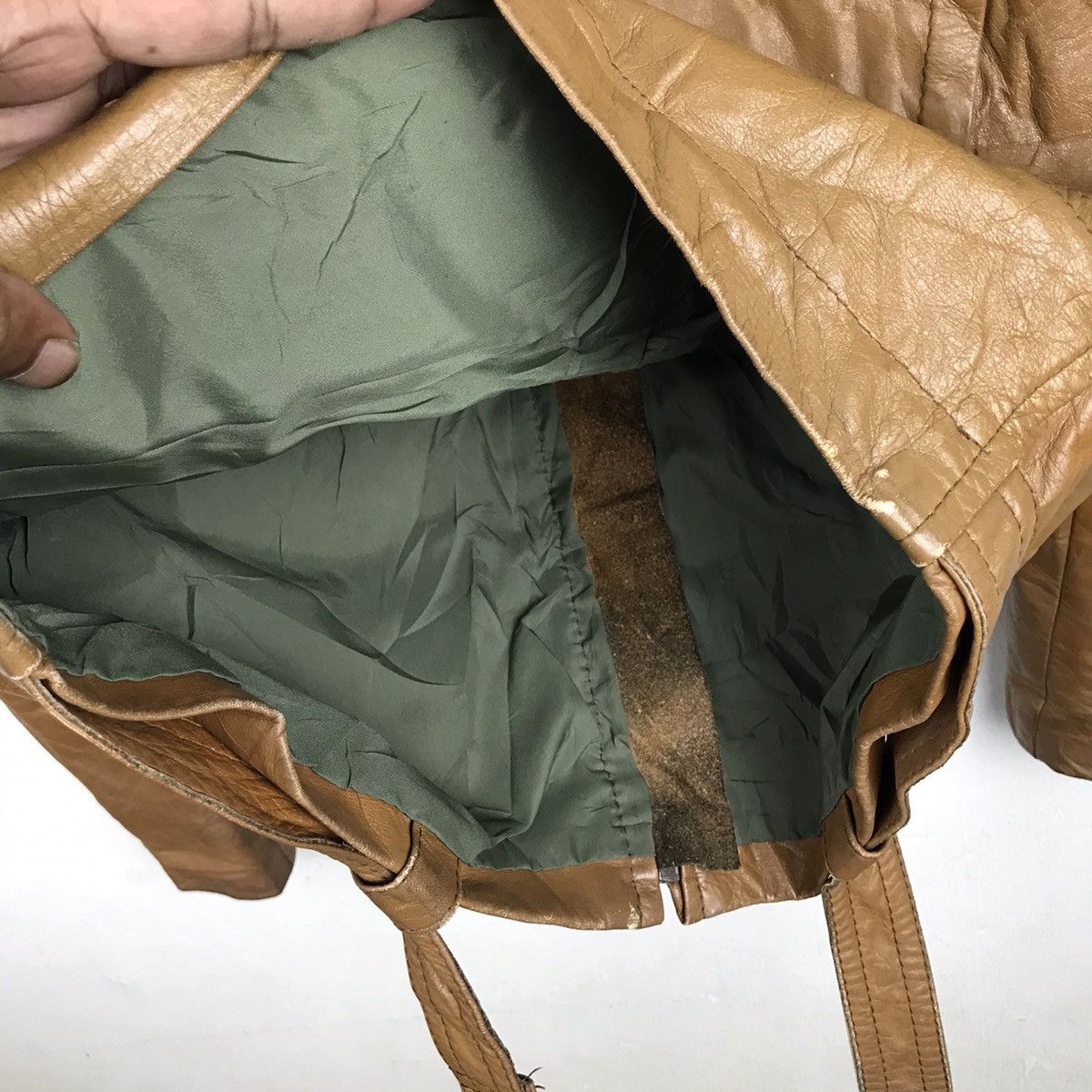 Handmade × Vintage Vintage Handmade Leather Motorcycle Jacket Size US S / EU 44-46 / 1 - 13 Thumbnail