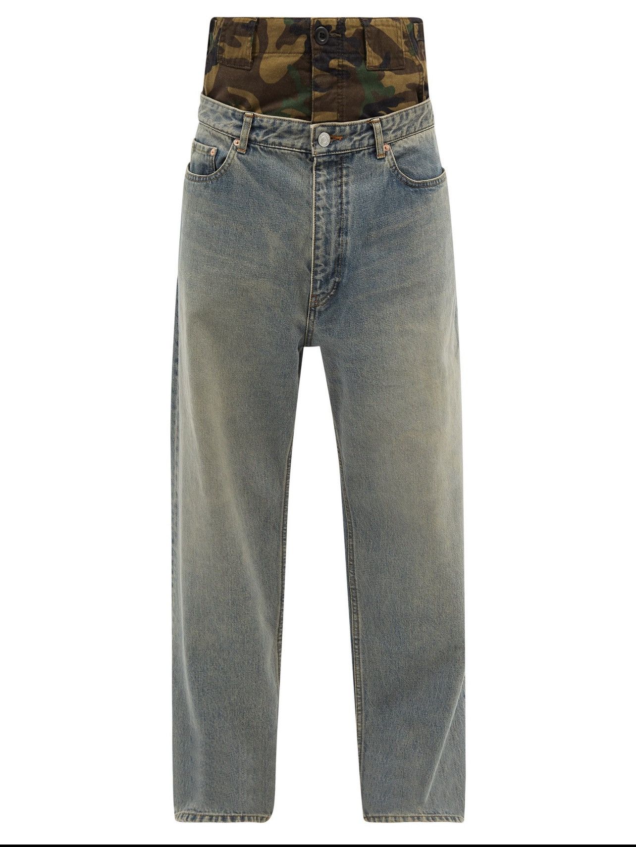 *RUNWAY* AW21 BALENCIAGA. Layered camouflage-panel jeans