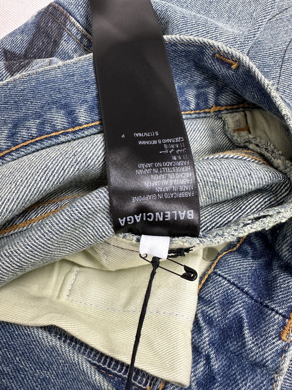 Balenciaga Balenciaga FW22 Rhinestone Scribble Baggy Denim Size US 34 / EU 50 - 11 Thumbnail