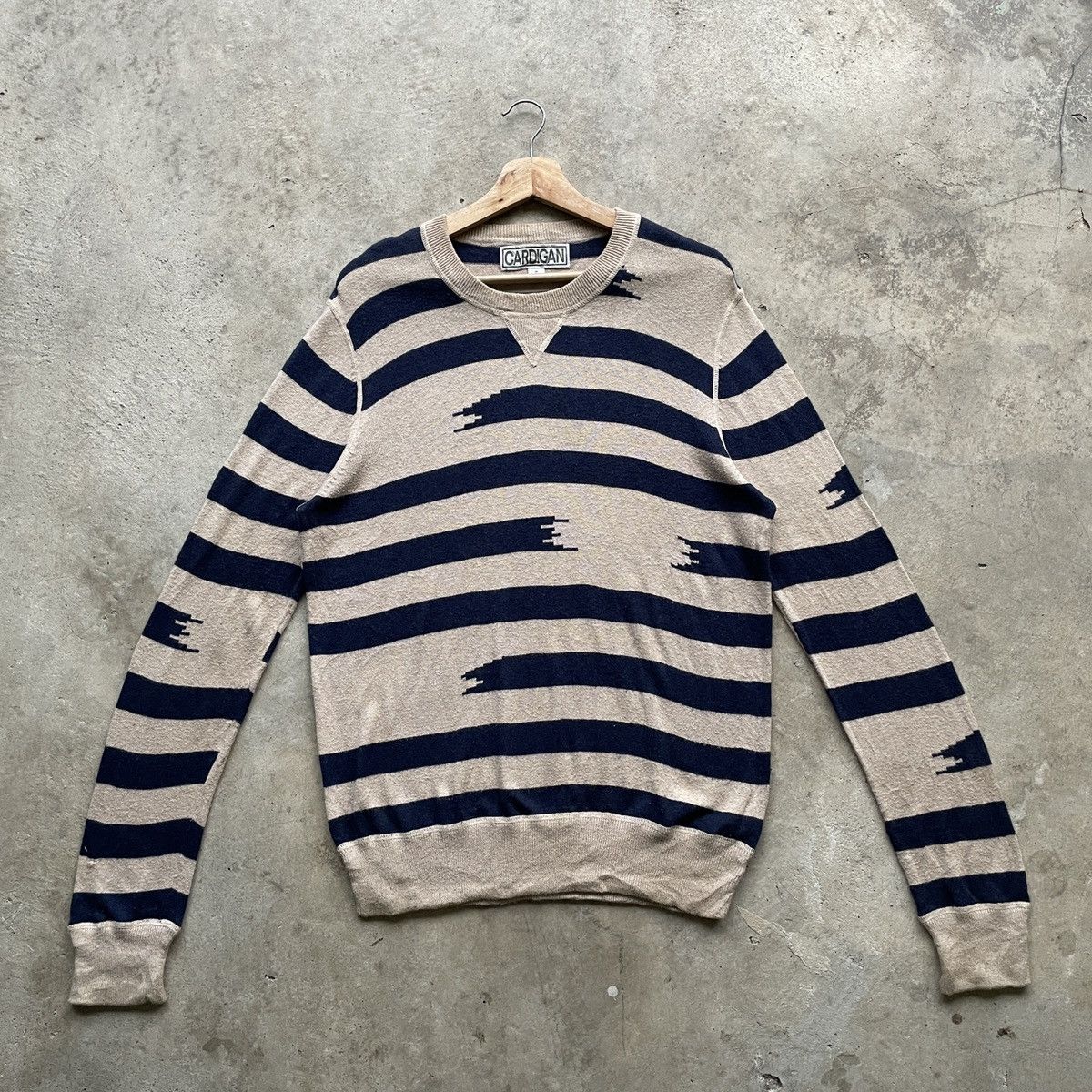 Aran Isles Knitwear Vintage Japanese Blue Striped Knitwear Sweater Jumper Size US M / EU 48-50 / 2 - 1 Thumbnail