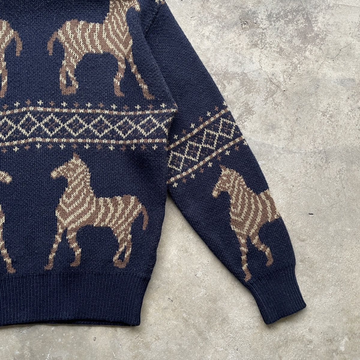 Aran Isles Knitwear × Japanese Brand Vintage Japanese Zebra Full Print Habitat Knitwear Jumper Size US M / EU 48-50 / 2 - 4 Thumbnail