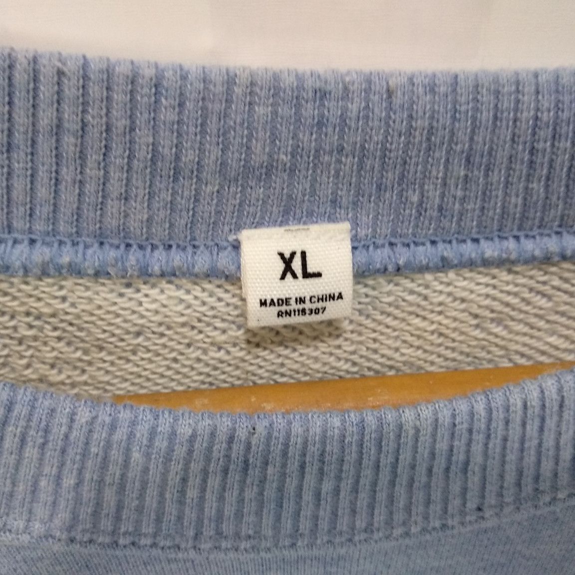 Japanese Brand × Uniqlo UNIQLO Blue Ocean Plain Sweatshirts Jumper Sweater Size US XL / EU 56 / 4 - 11 Thumbnail