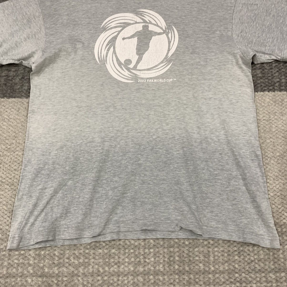 Other VINTAGE FIFA WORLD CUP 2002 KOREA/JAPAN FOOTBALL SOCCER TEE Size US M / EU 48-50 / 2 - 4 Thumbnail