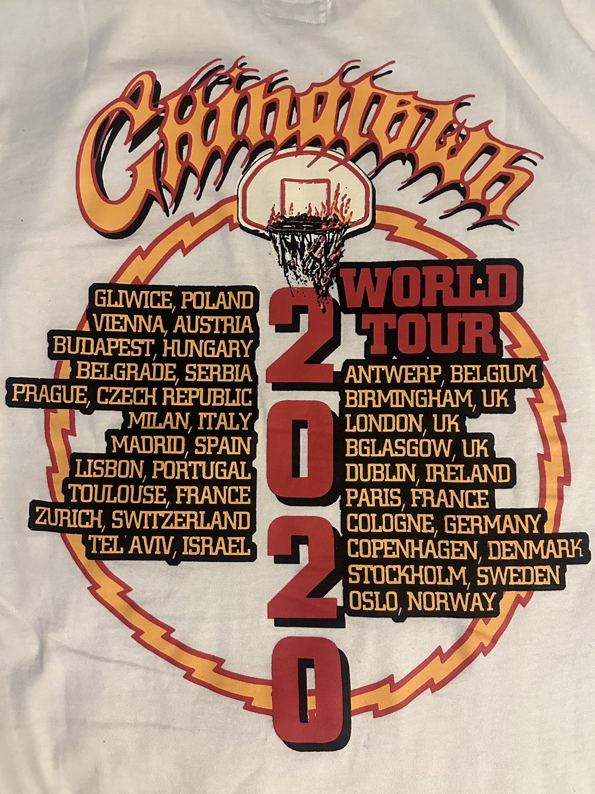 Market × Vintage Chinatown Market Basketball World Tour Tee Size US L / EU 52-54 / 3 - 4 Thumbnail