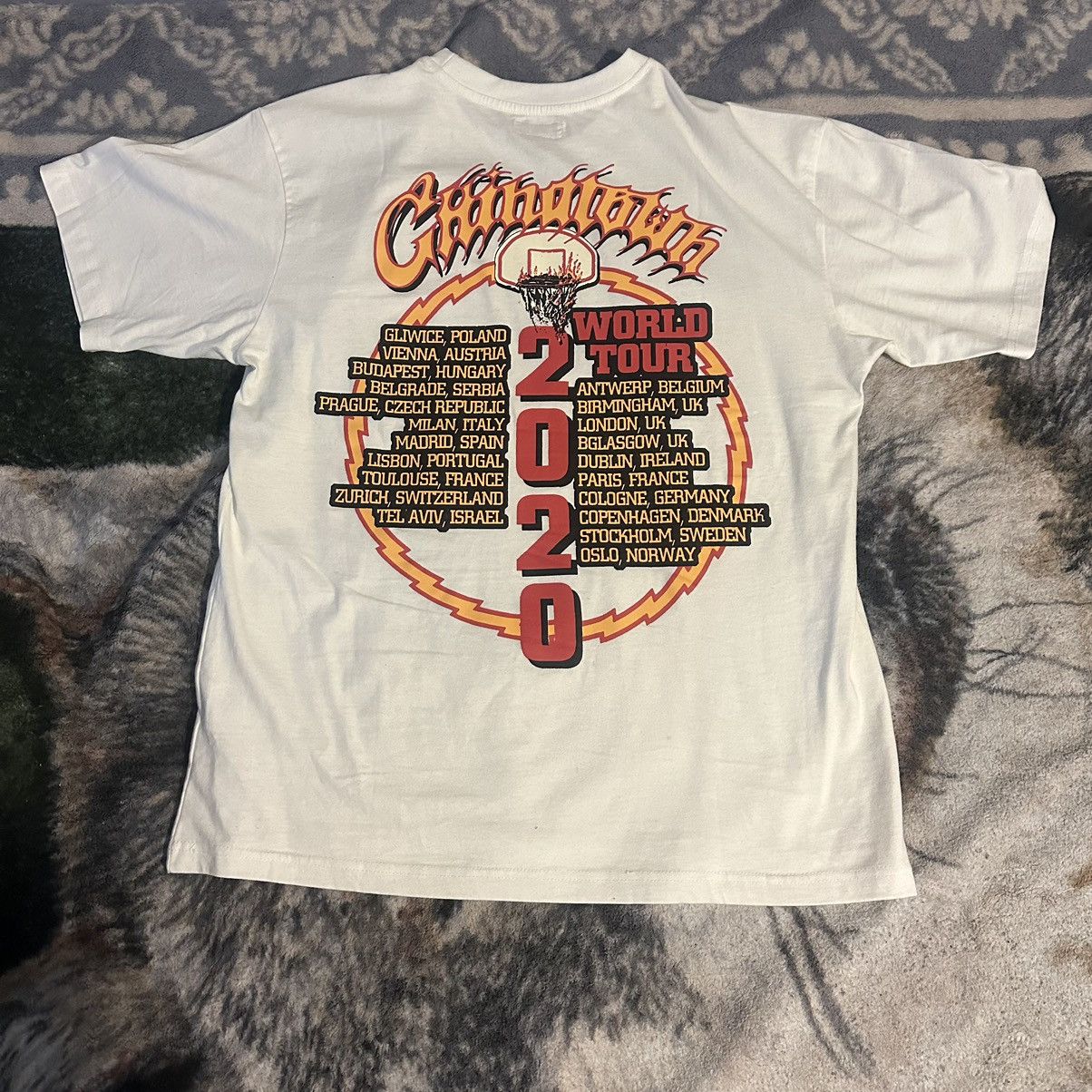 Market × Vintage Chinatown Market Basketball World Tour Tee Size US L / EU 52-54 / 3 - 3 Thumbnail