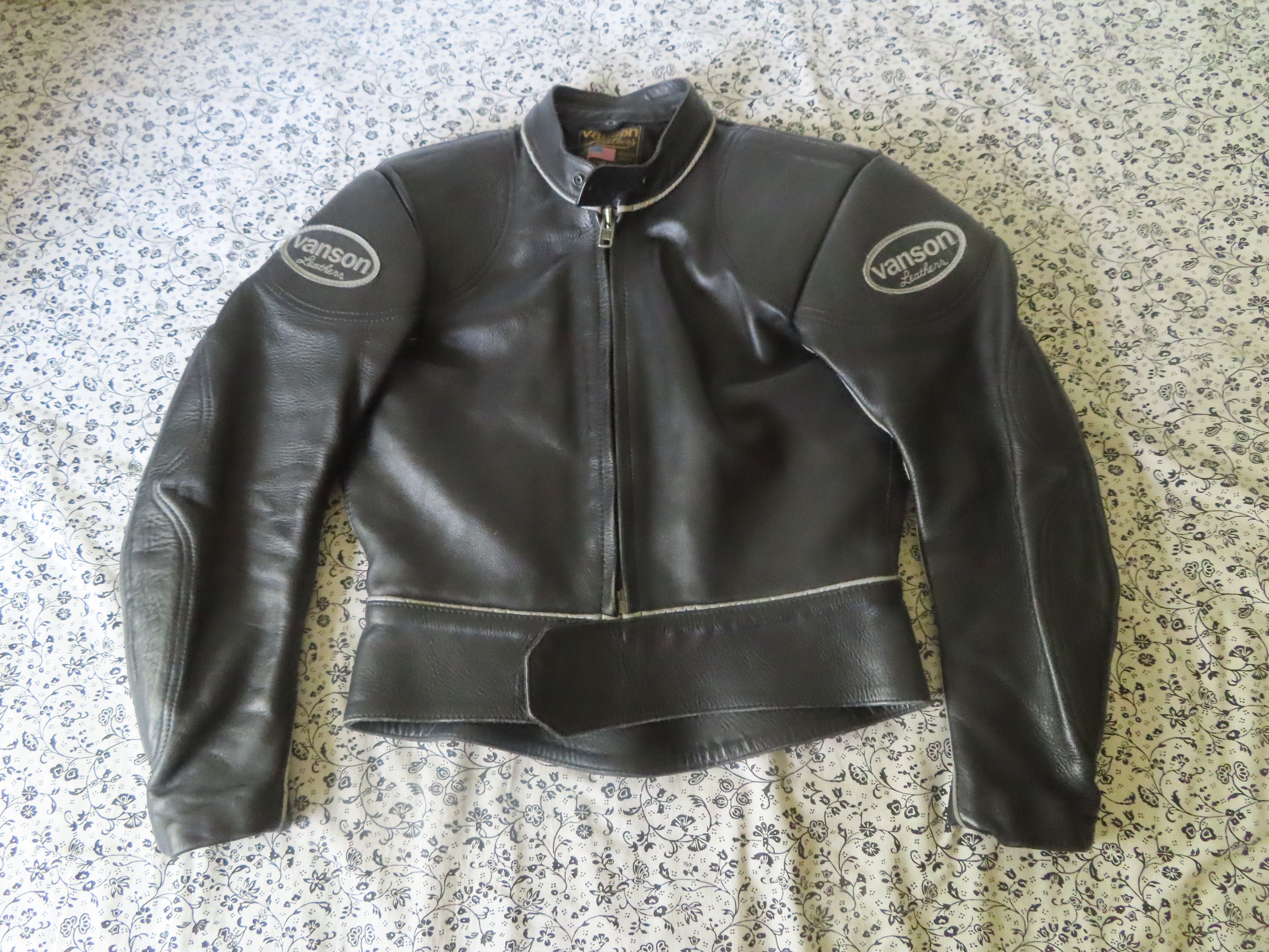 Vanson Leathers Vanson leather motorcycle jacket Size L / US 10 / IT 46 - 1 Thumbnail
