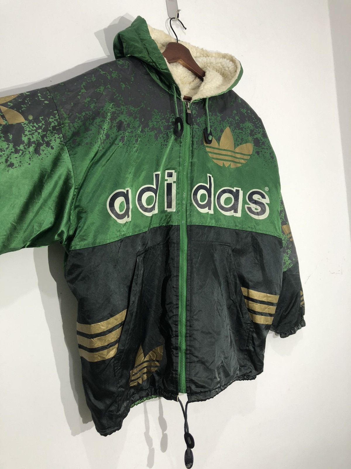 Adidas × Vintage Vintage Adidas Big Logo Over Print Sherpa Size US L / EU 52-54 / 3 - 5 Thumbnail