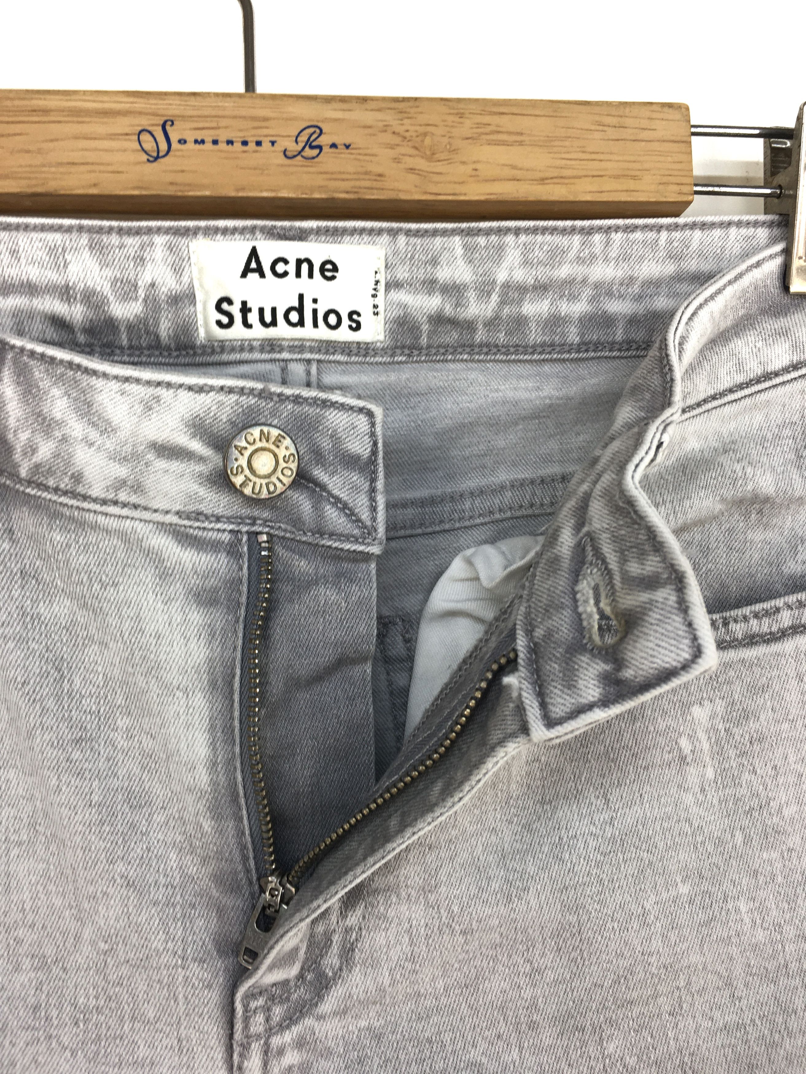 Acne Studios ACNE STUDIOS Skin 5 Ivy Stretchable Skinny Jeans Size US 26 / EU 42 - 16 Thumbnail