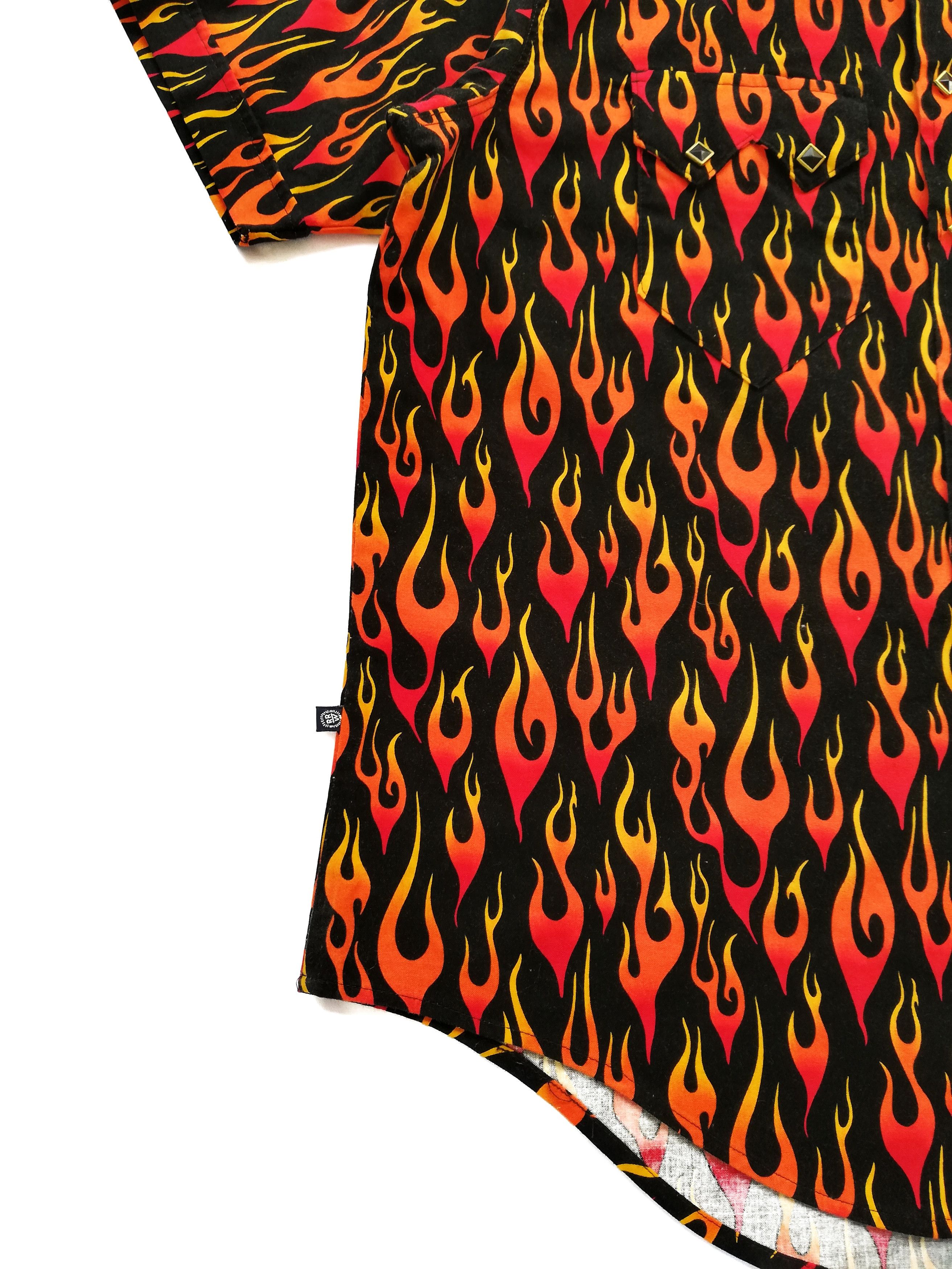 Rockmount Ranch Wear × Vintage 🔥Design Iconic Style F/W 18 Prada Flames Fullprint Bowling Size US M / EU 48-50 / 2 - 5 Thumbnail